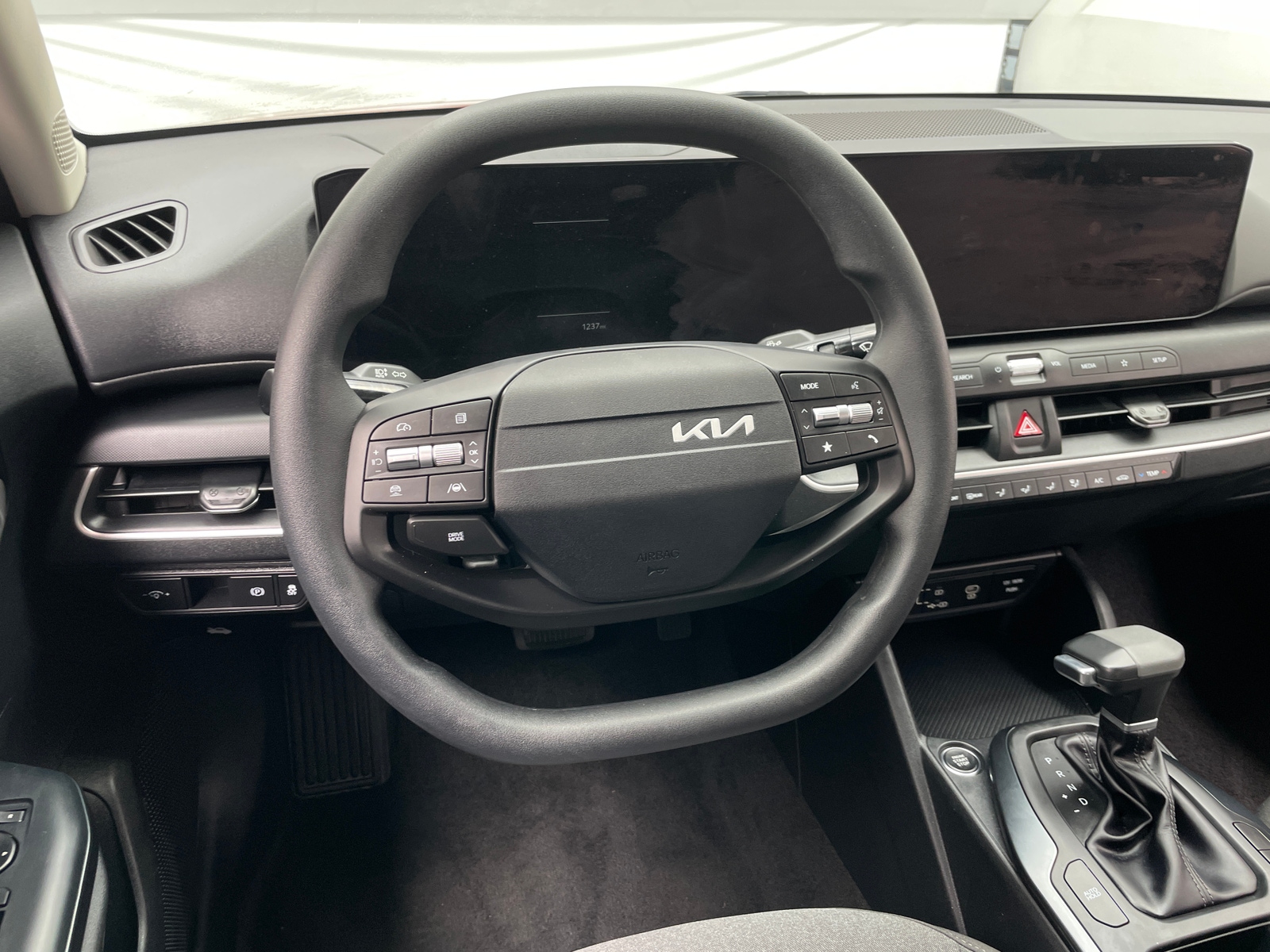 Thumbnail: 2025 Kia K4 - 5