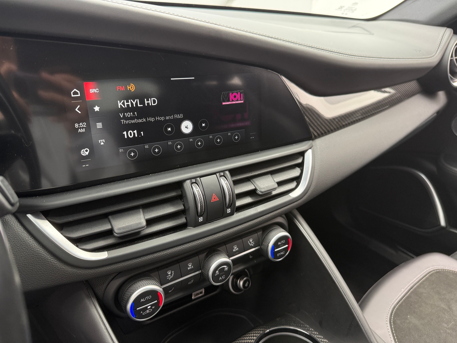 Thumbnail: 2020 Alfa Romeo Giulia - 3