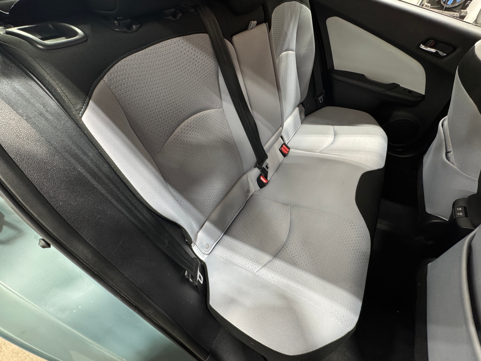 Thumbnail: 2020 Toyota Prius - 6