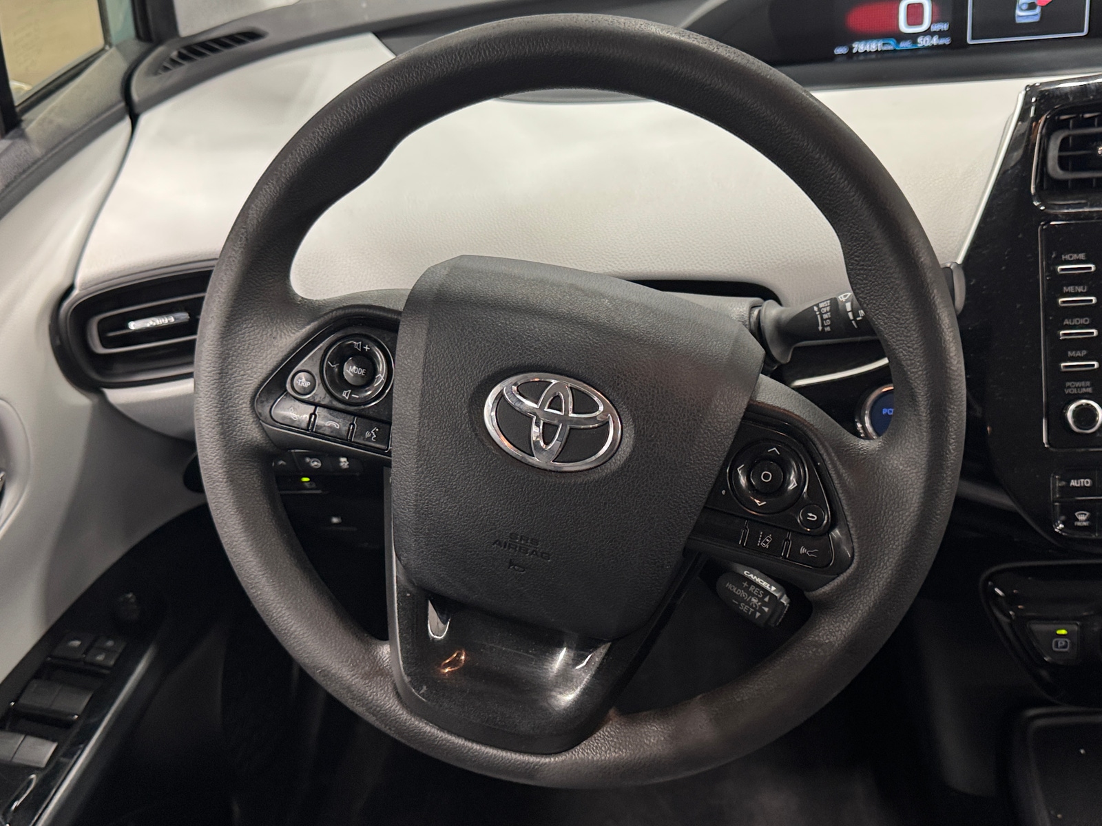 Thumbnail: 2020 Toyota Prius - 5