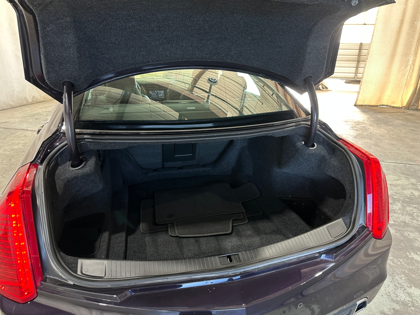 Thumbnail: 2018 Cadillac CTS - 6