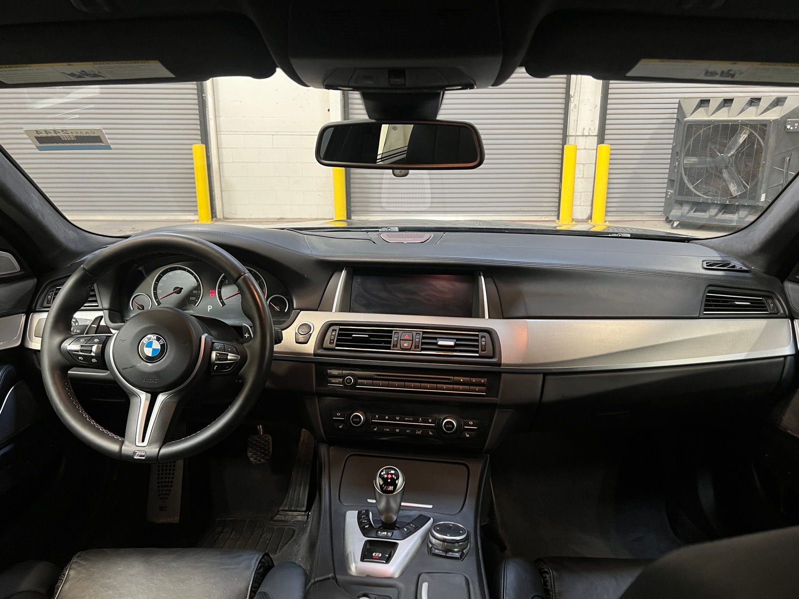 Thumbnail: 2015 BMW M5 - 2