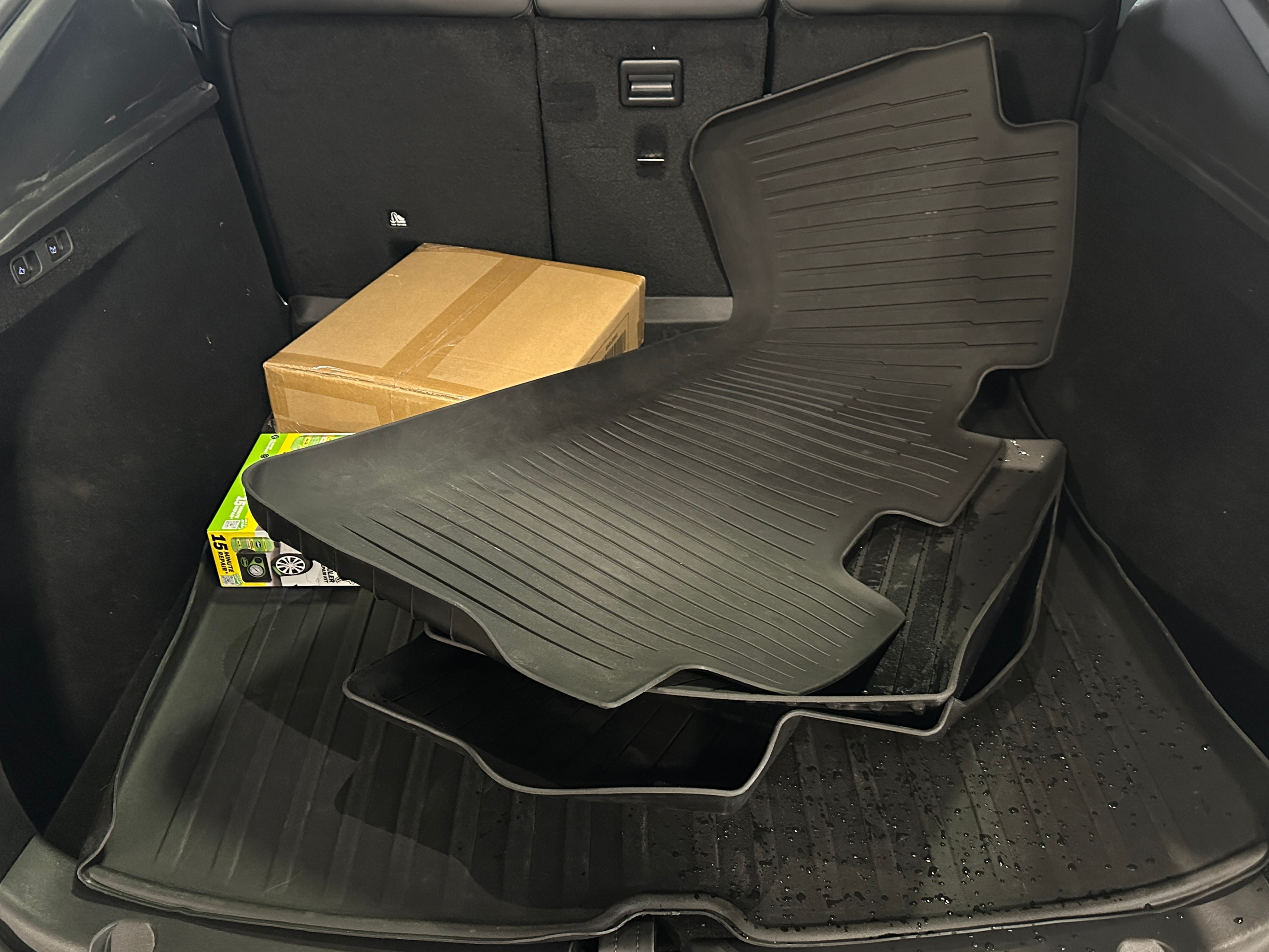 Used 2023 Tesla Model Y Long Range with VIN 7SAYGDEE5PF885787 for sale in Oak Creek, WI