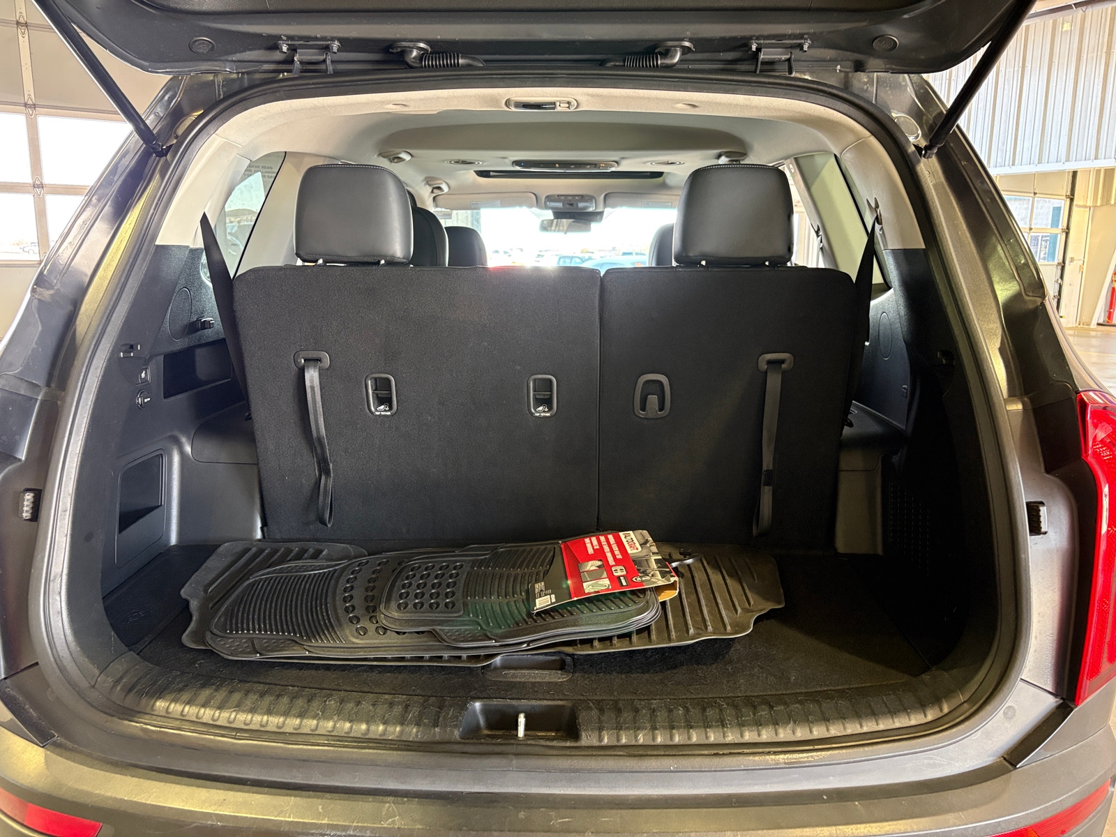 Thumbnail: 2020 Kia Telluride - 6