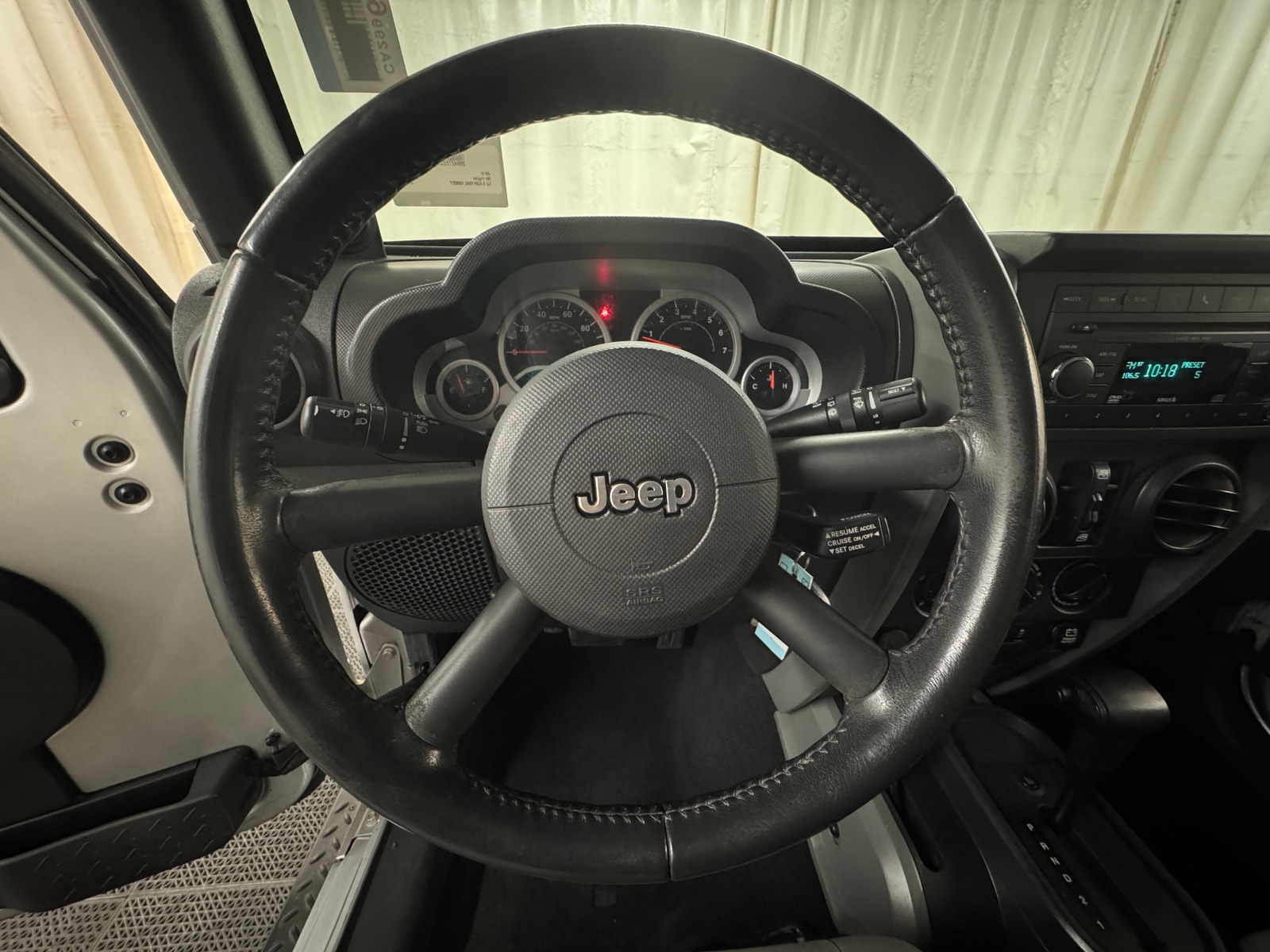Thumbnail: 2010 Jeep Wrangler - 5