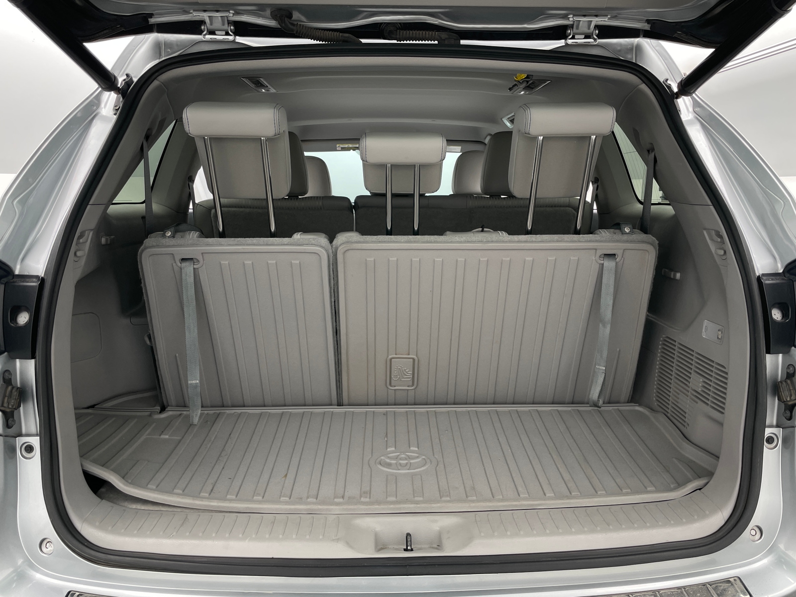 Thumbnail: 2018 Toyota Highlander - 7