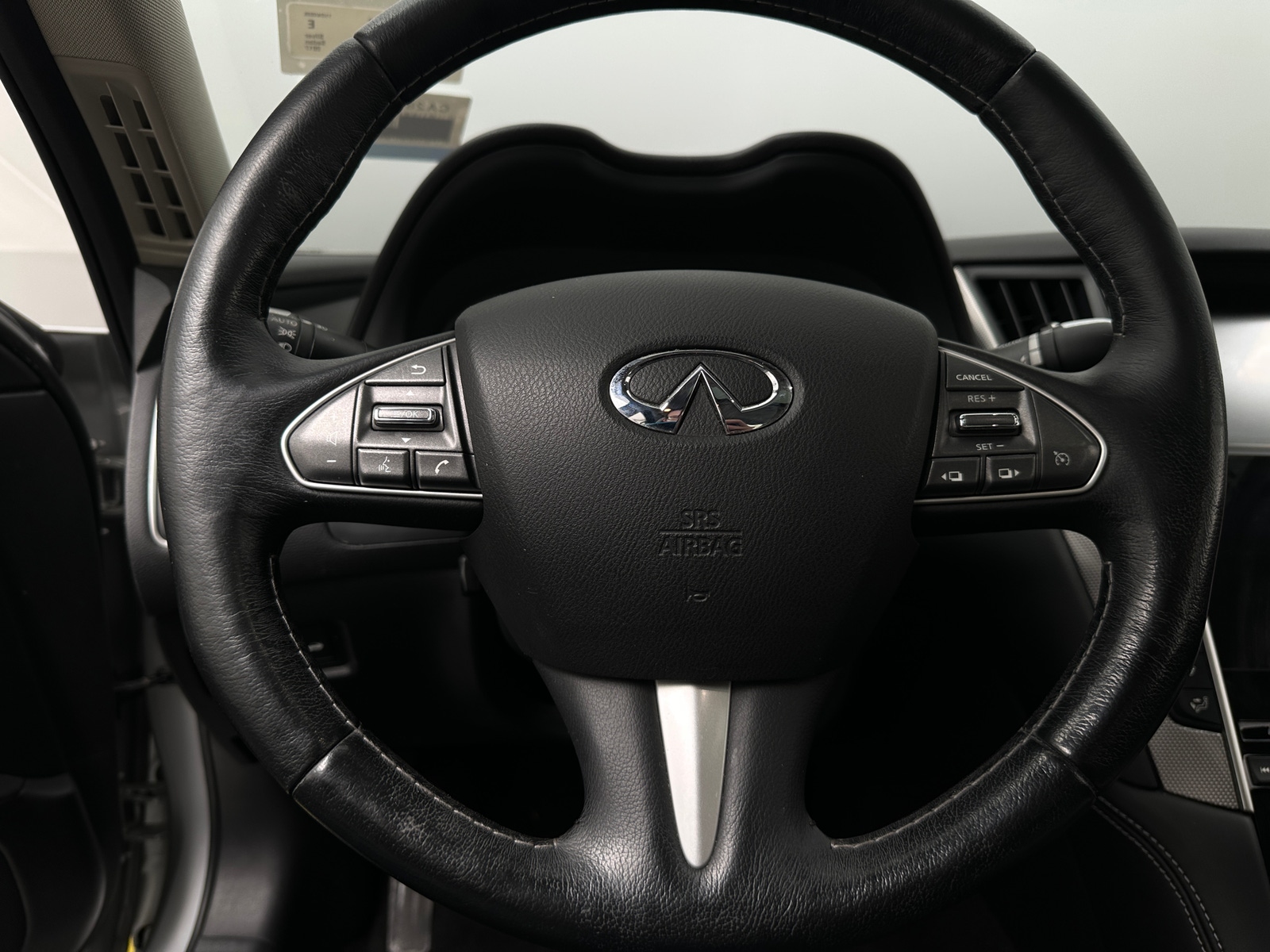 Thumbnail: 2017 INFINITI Q50 - 4