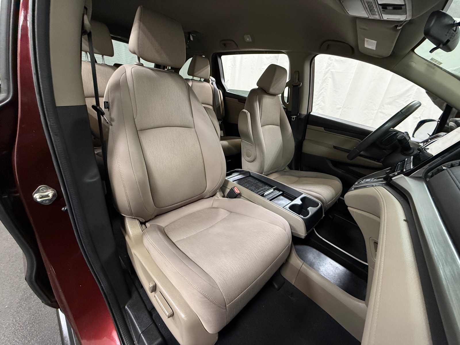 Thumbnail: 2019 Honda Odyssey - 2