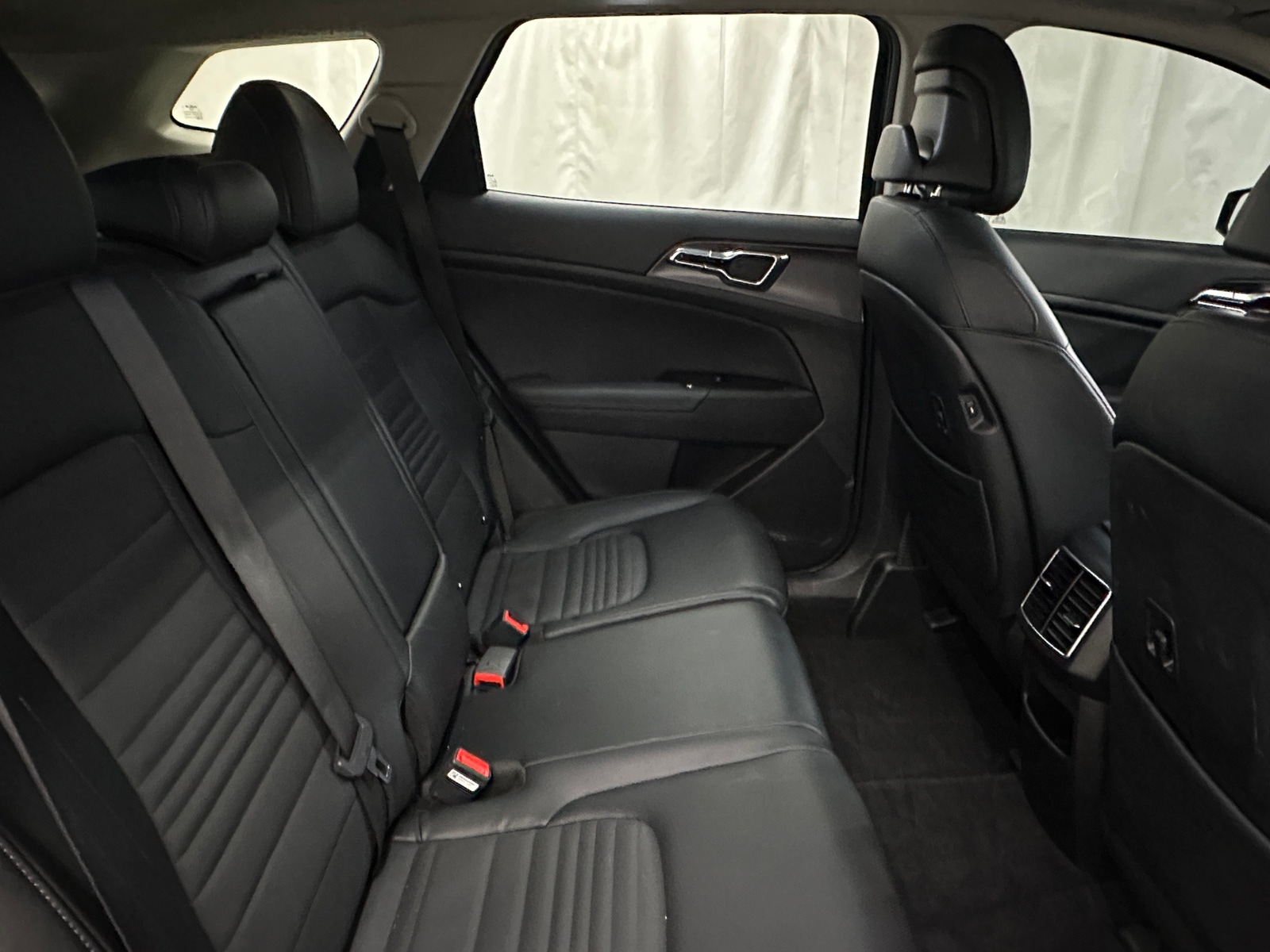 Thumbnail: 2025 Kia Sportage - 5