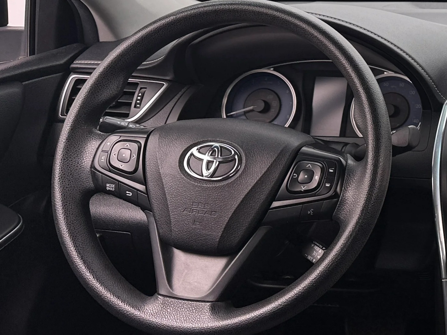 Thumbnail: 2017 Toyota Camry - 5