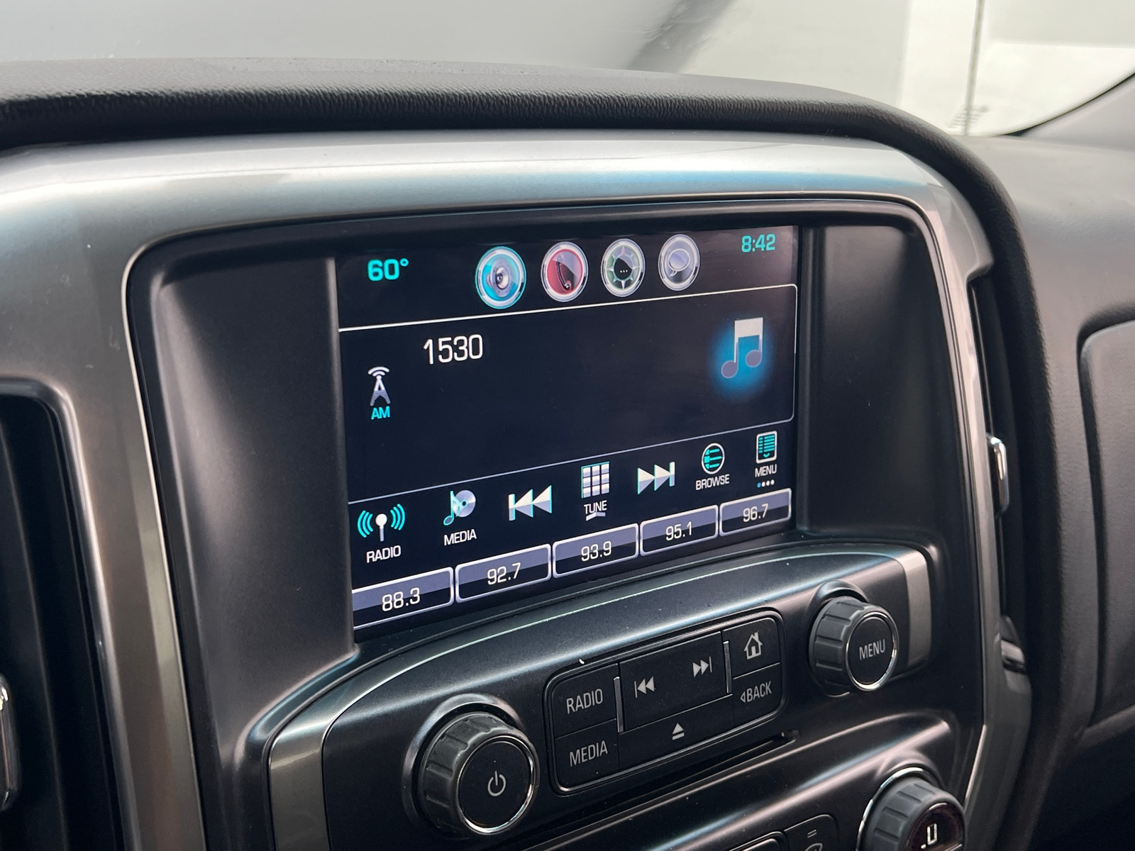 Thumbnail: 2016 Chevrolet Silverado 1500 - 4