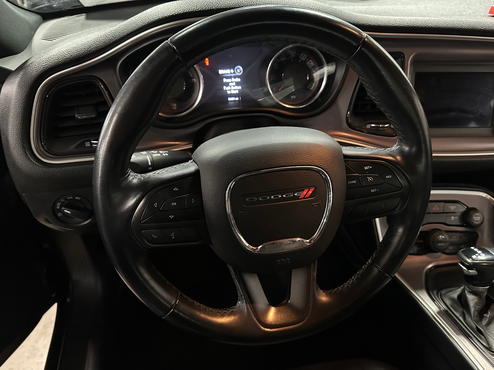 Thumbnail: 2022 Dodge Challenger - 4