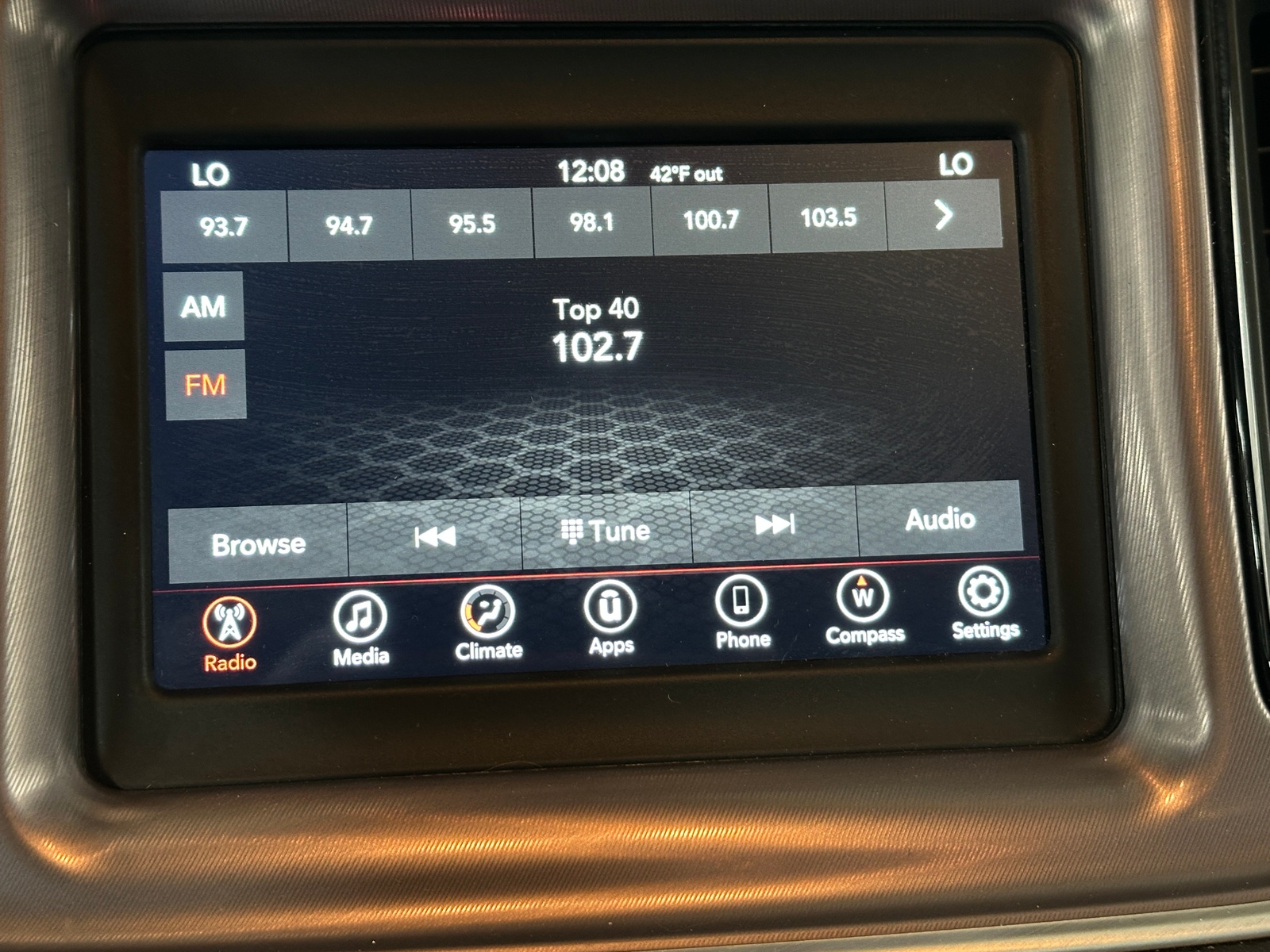 Thumbnail: 2022 Dodge Challenger - 3