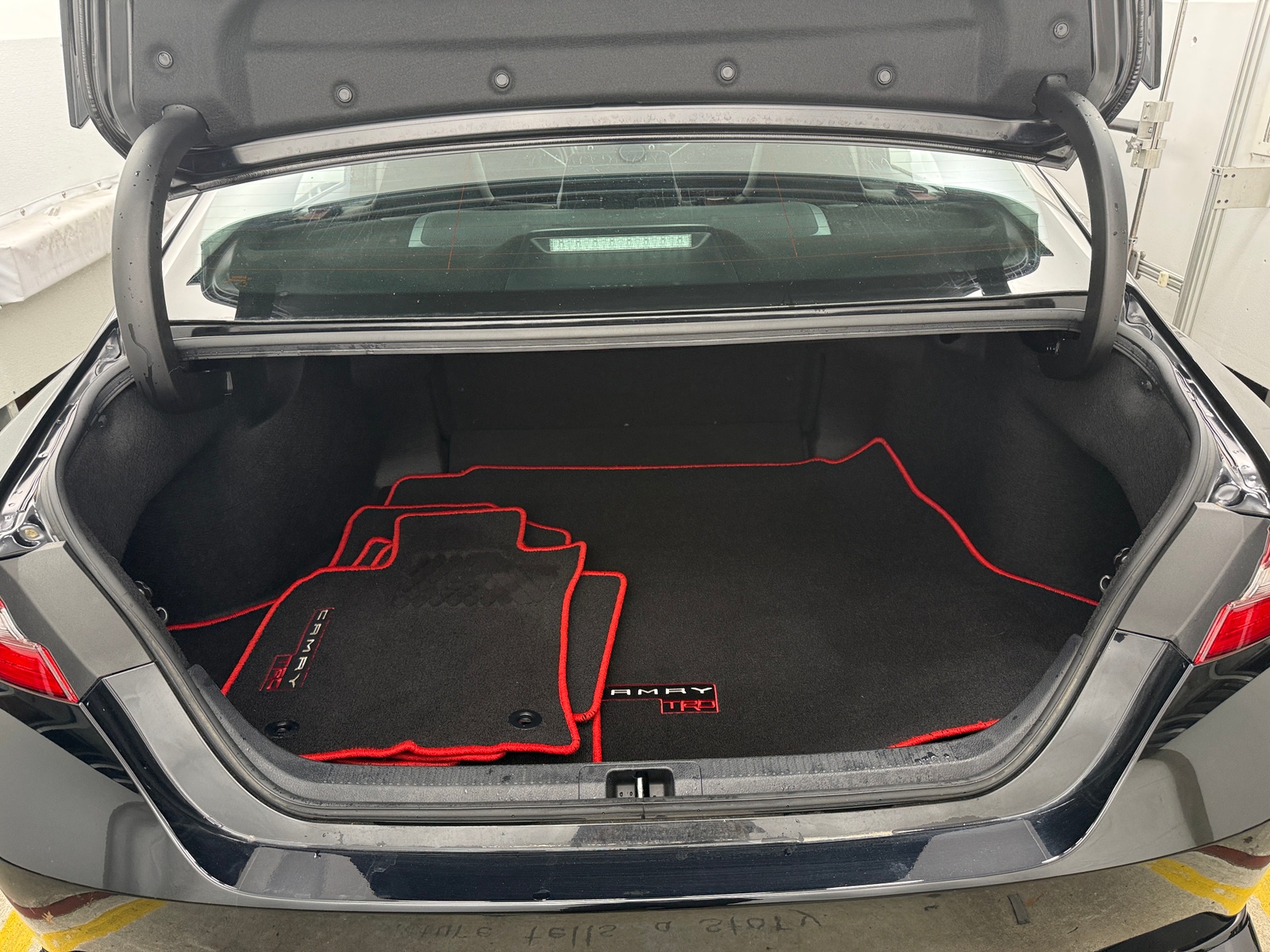 Thumbnail: 2022 Toyota Camry - 6