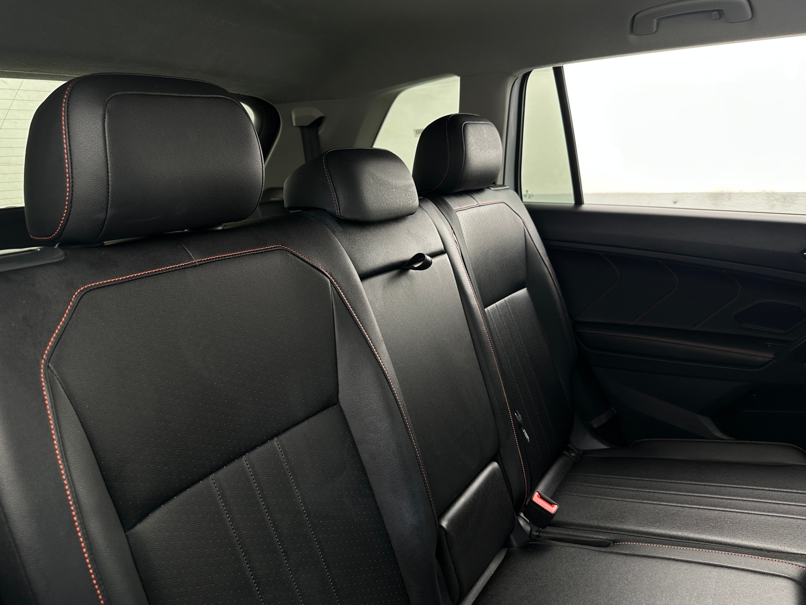 Thumbnail: 2024 Volkswagen Tiguan - 5