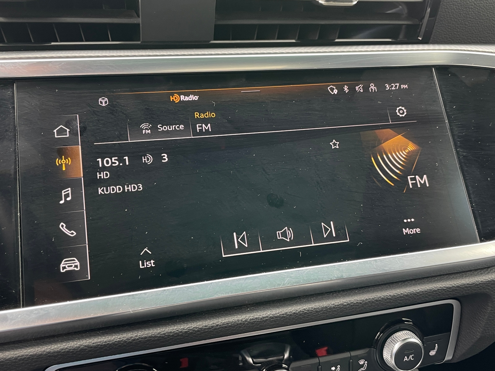 Thumbnail: 2025 Audi Q3 - 3