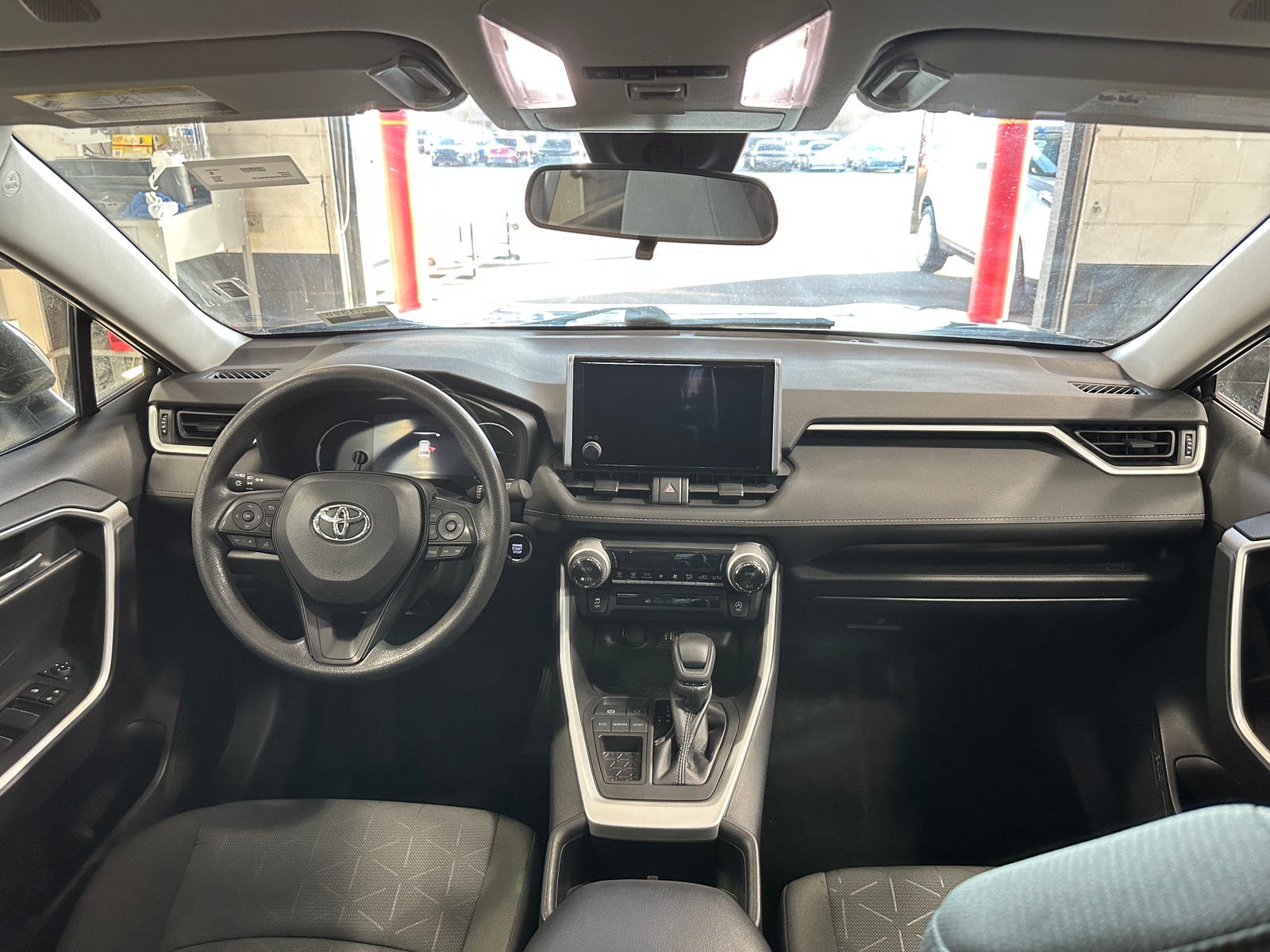 Thumbnail: 2023 Toyota RAV4 - 3