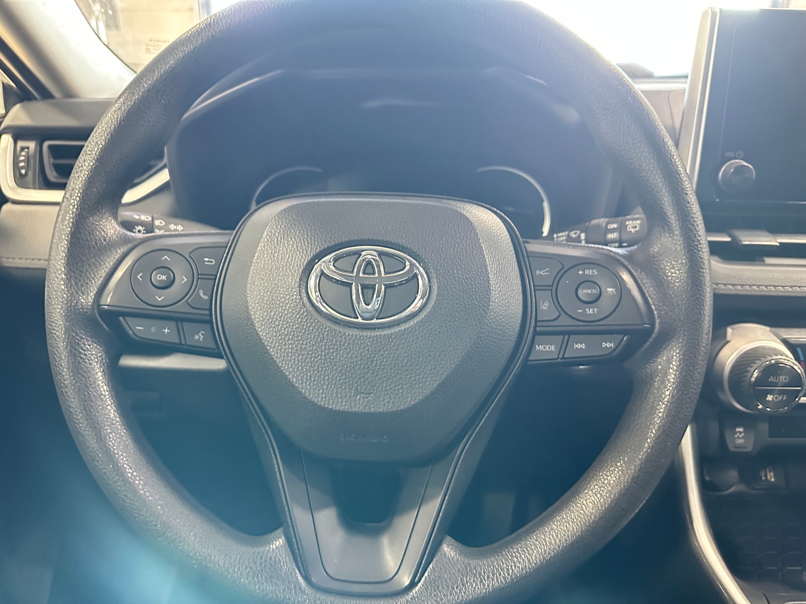 Thumbnail: 2023 Toyota RAV4 - 5