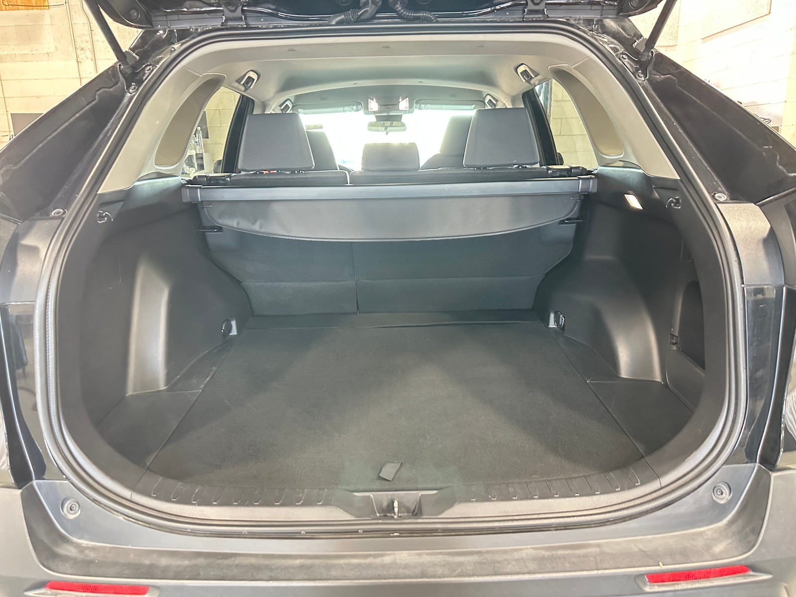 Thumbnail: 2023 Toyota RAV4 - 7