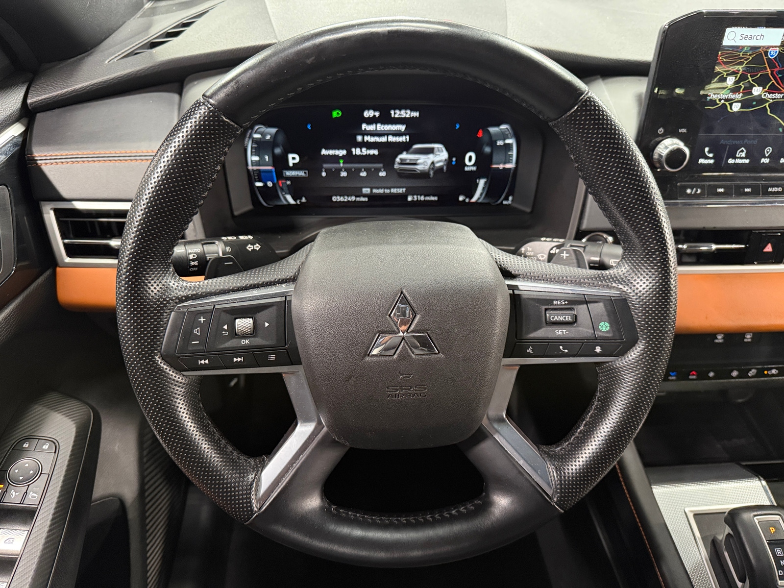 Thumbnail: 2022 Mitsubishi Outlander - 4