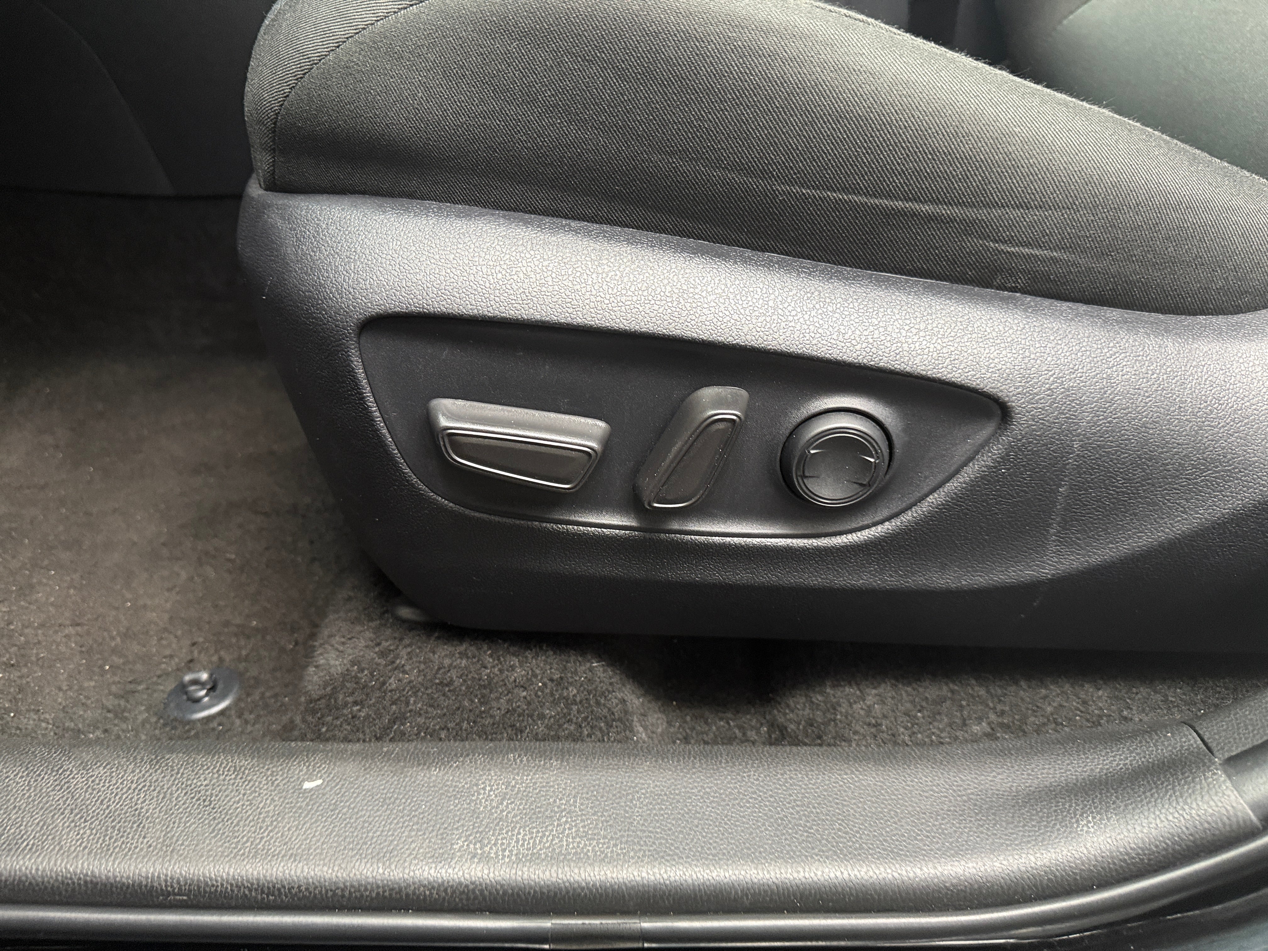 Used 2025 Toyota RAV4 XLE with VIN 4T3RWRFV8SU181702 for sale in Northfield, Minnesota