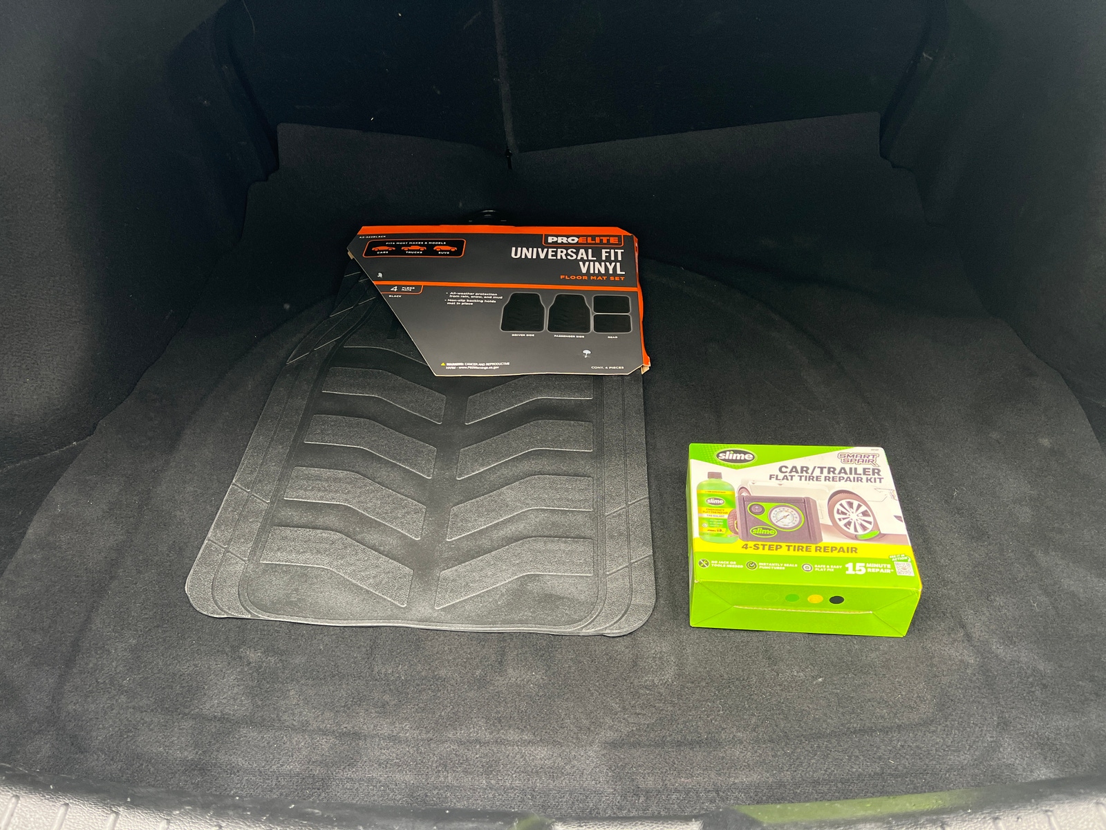 Thumbnail: 2023 Kia Forte - 7