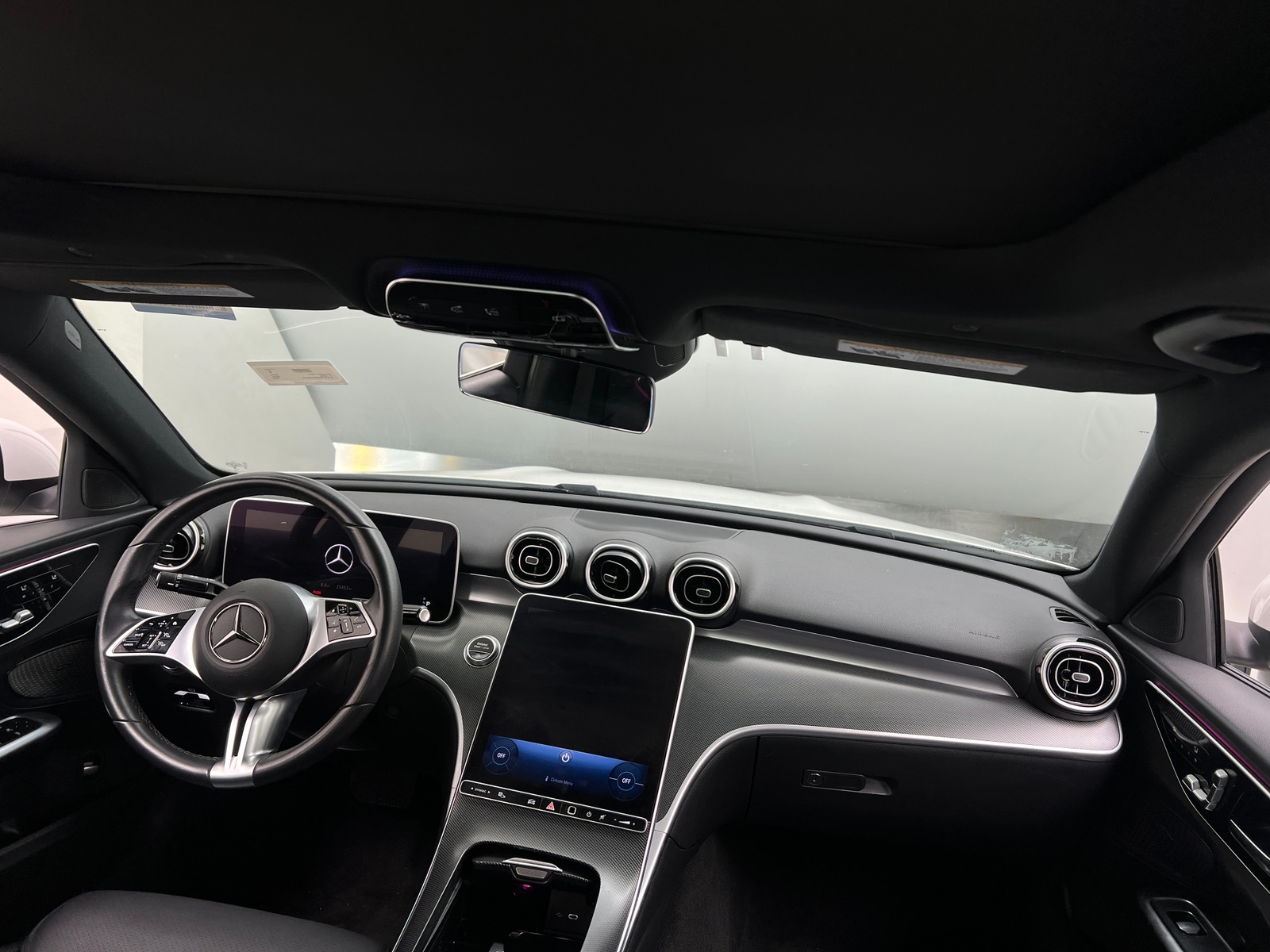 Thumbnail: 2024 Mercedes-Benz C-Class - 2