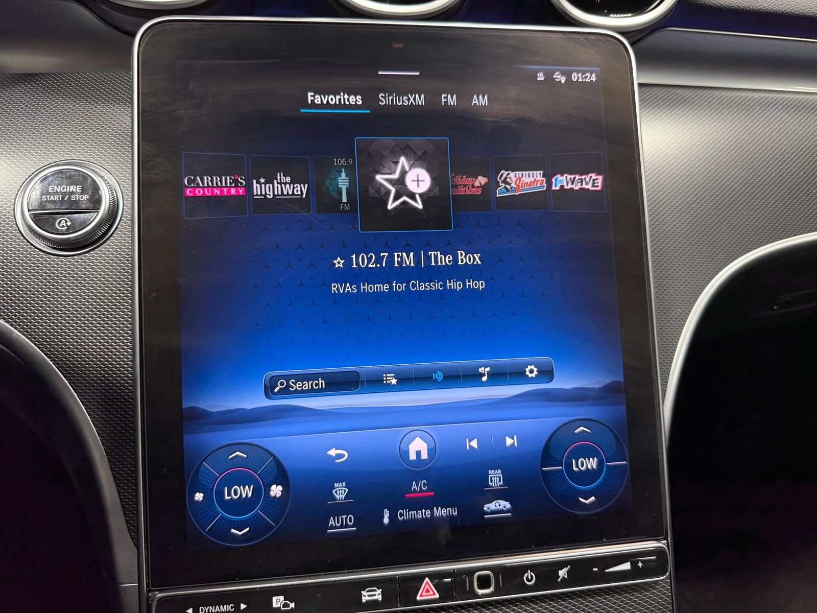 Thumbnail: 2024 Mercedes-Benz C-Class - 3