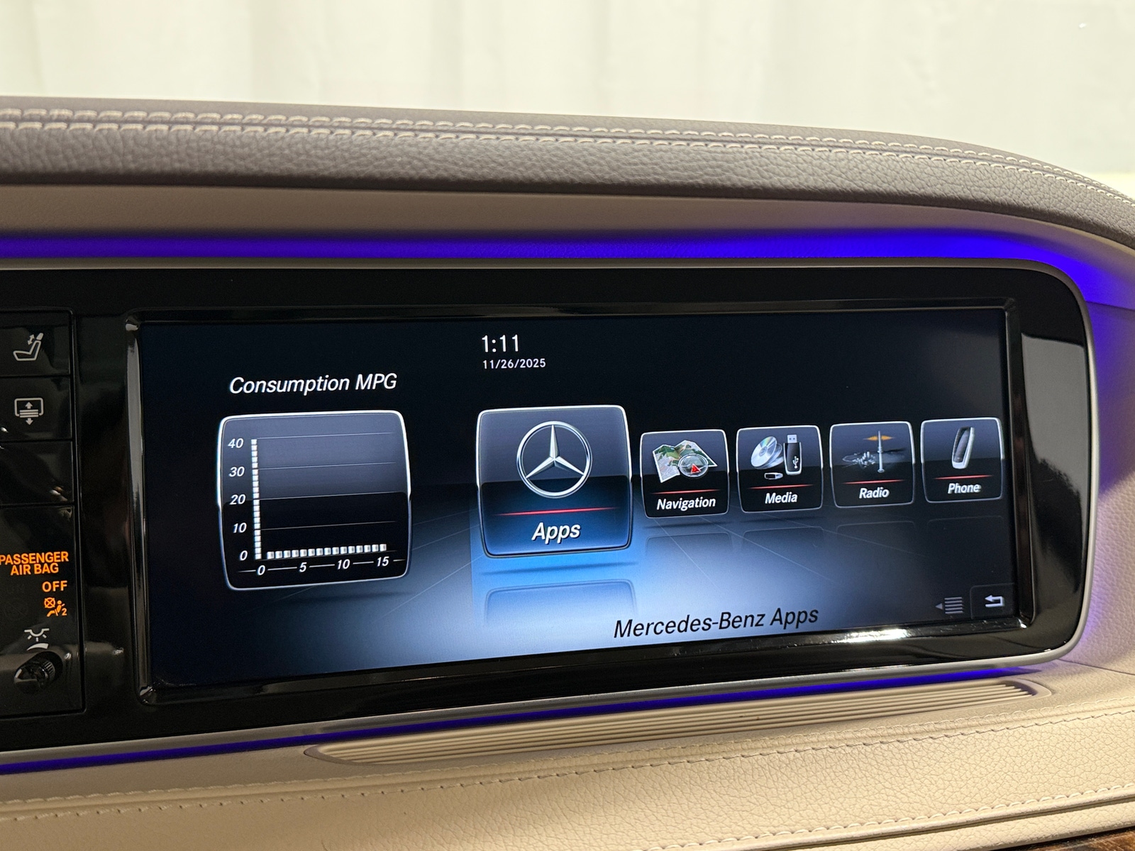 Thumbnail: 2016 Mercedes-Benz S-Class - 3