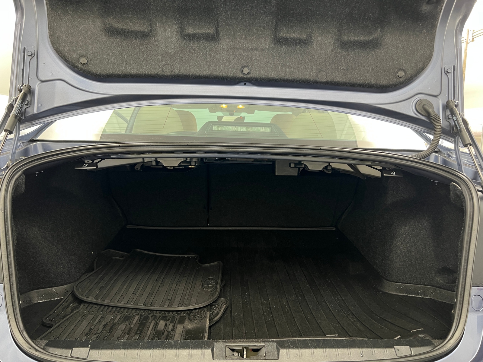 Thumbnail: 2017 Subaru Legacy - 6