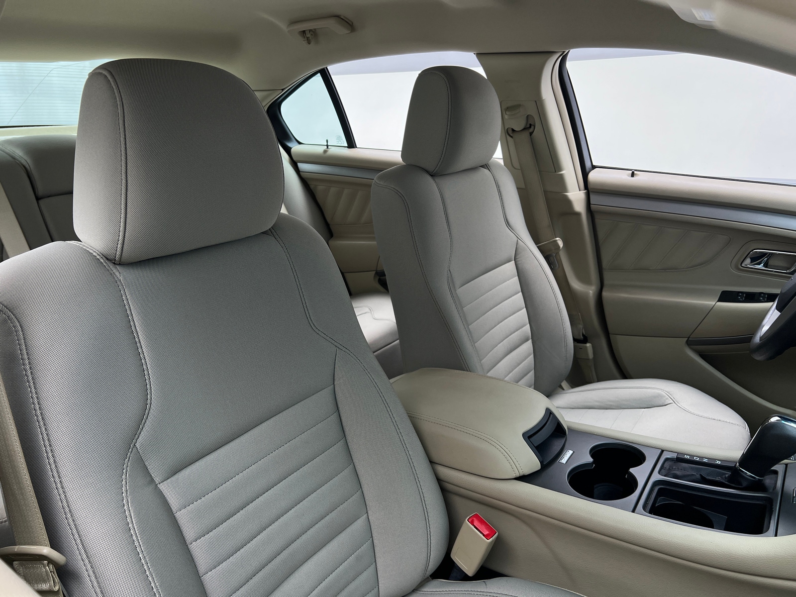 Thumbnail: 2018 Ford Taurus - 2