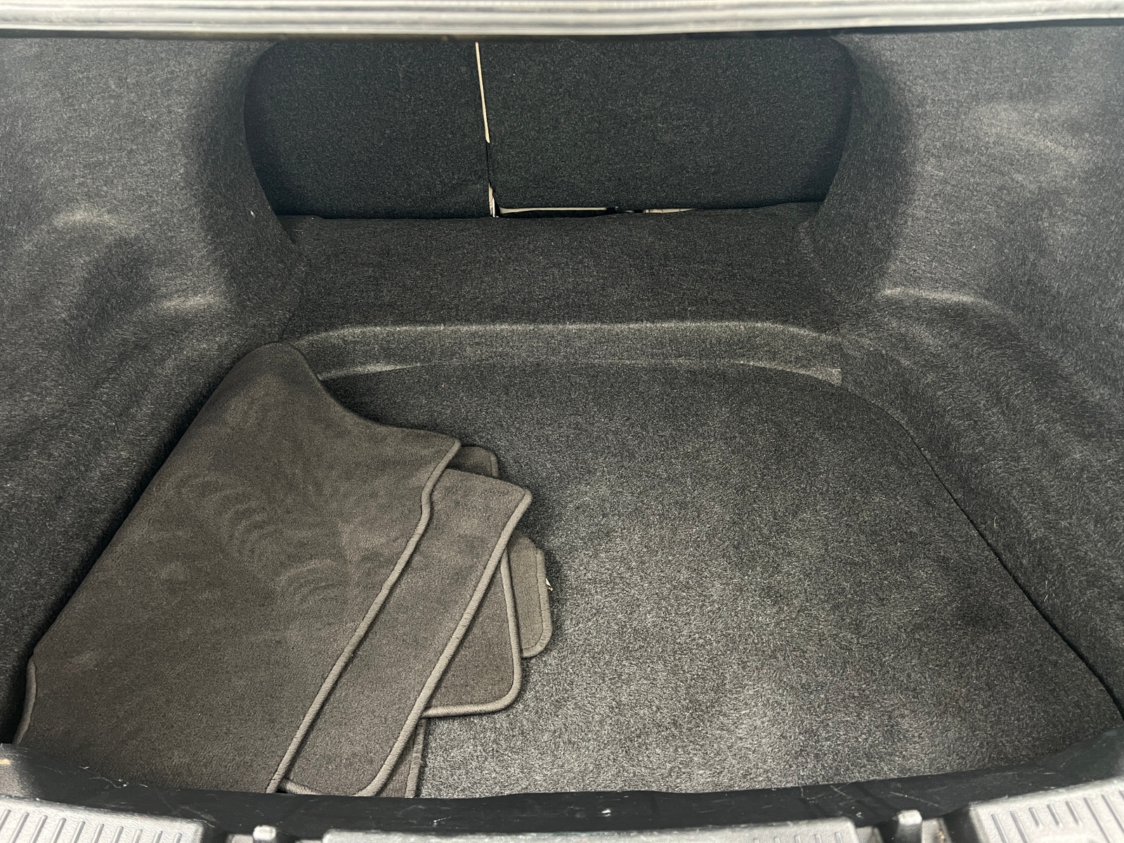 Thumbnail: 2018 Ford Taurus - 7