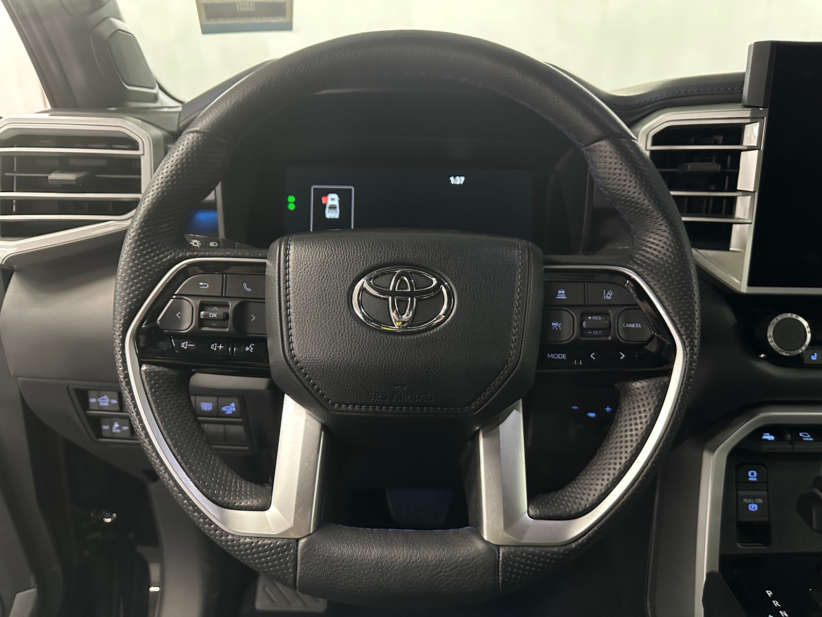 Thumbnail: 2024 Toyota Tundra - 4