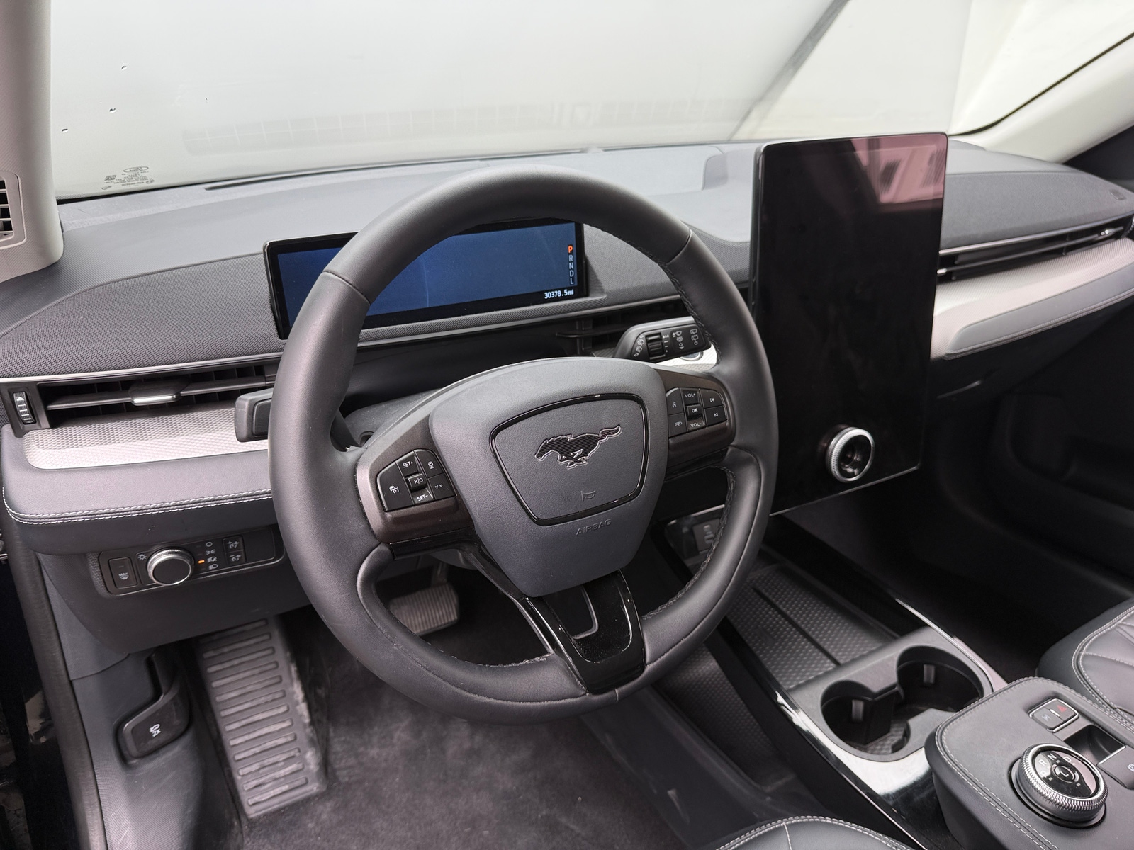 Thumbnail: 2021 Ford Mustang Mach-E - 4