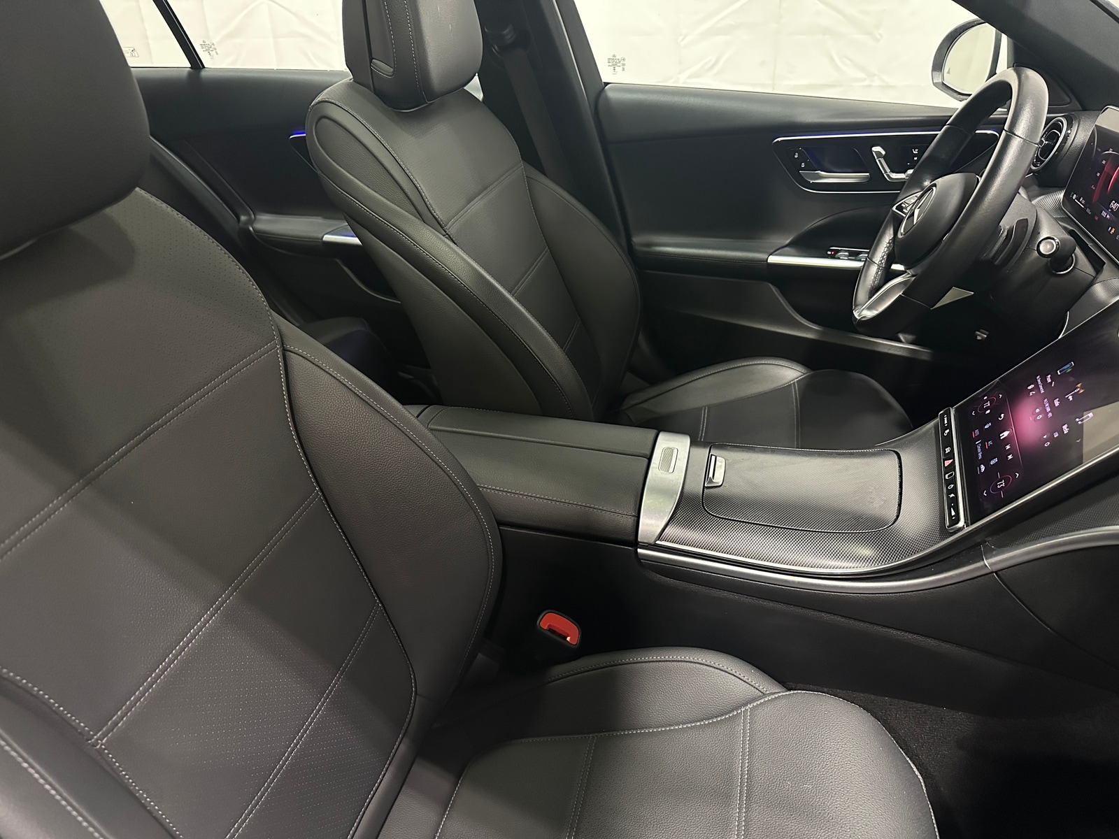 Thumbnail: 2024 Mercedes-Benz C-Class - 2