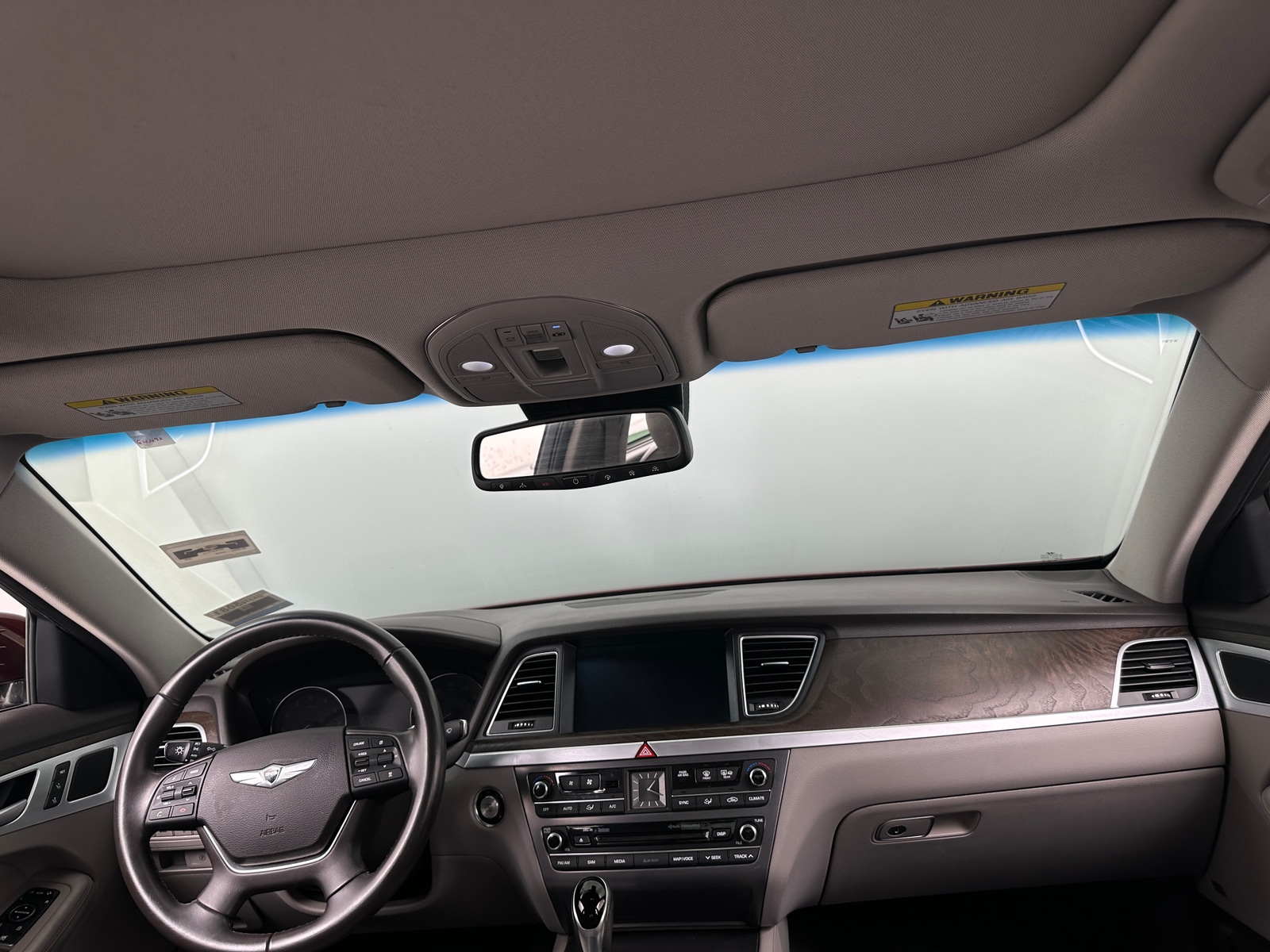 Thumbnail: 2015 Hyundai Genesis - 2