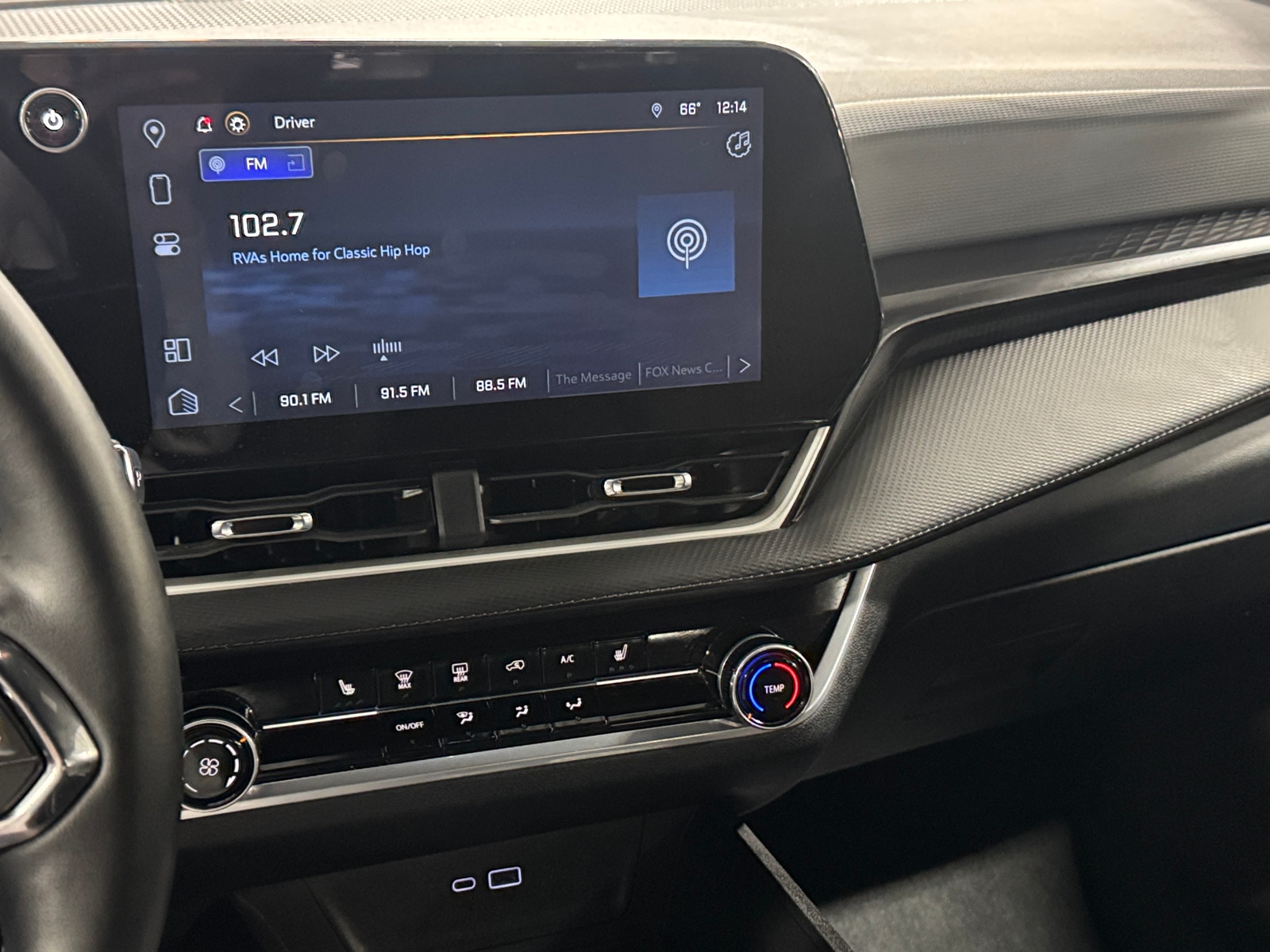 Thumbnail: 2025 Chevrolet Equinox - 4