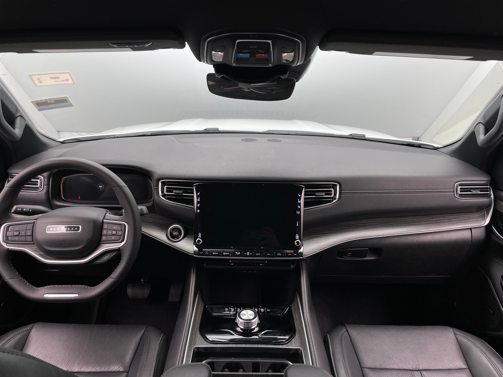 Thumbnail: 2023 Jeep Wagoneer - 2