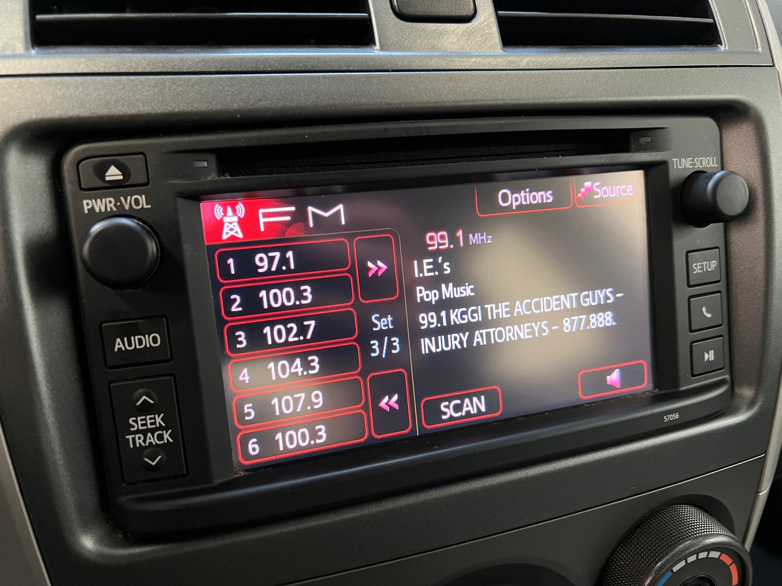 Thumbnail: 2013 Toyota Corolla - 4