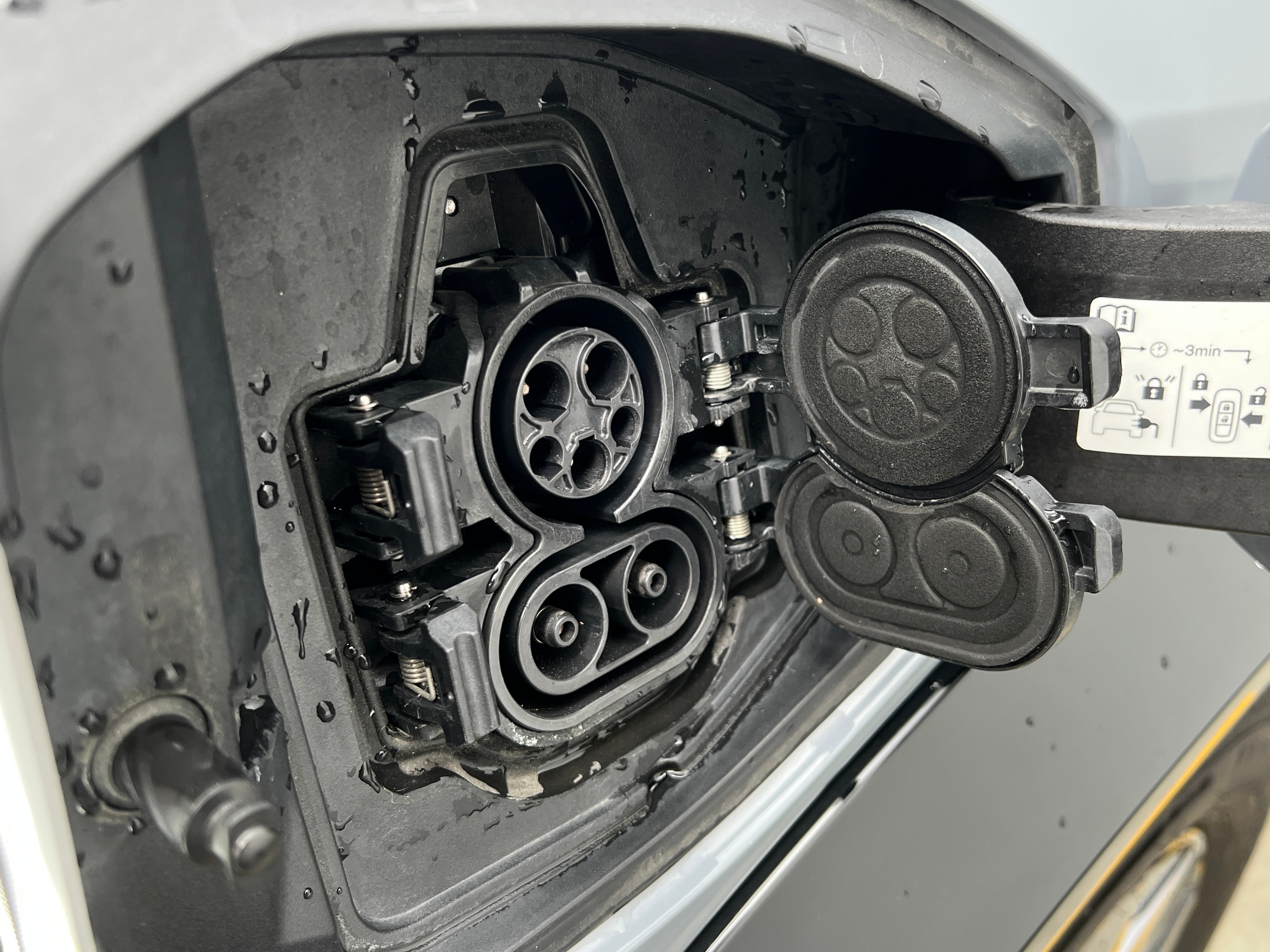 Used 2024 Nissan ARIYA Engage with VIN JN1AF0BA9RM430112 for sale in Oak Creek, WI