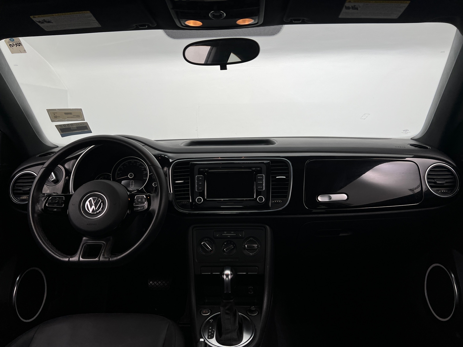 Thumbnail: 2013 Volkswagen Beetle - 2