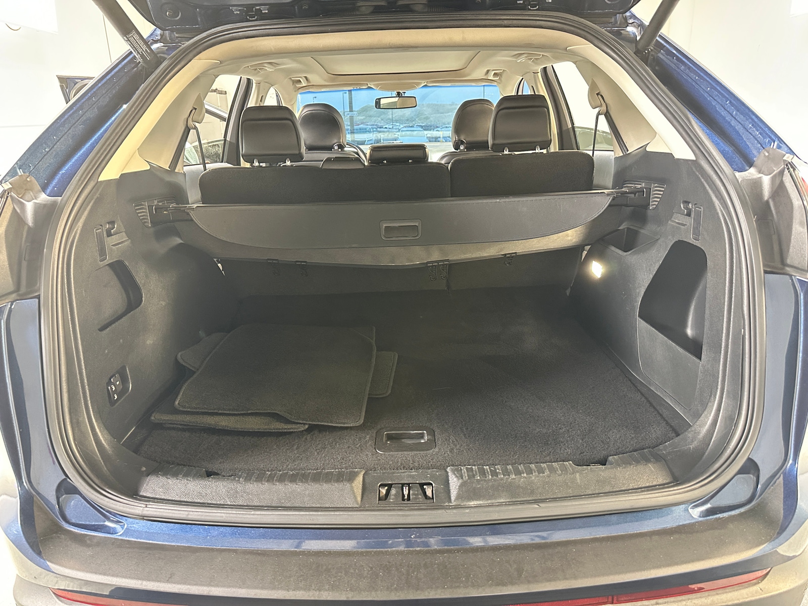 Thumbnail: 2017 Ford Edge - 6