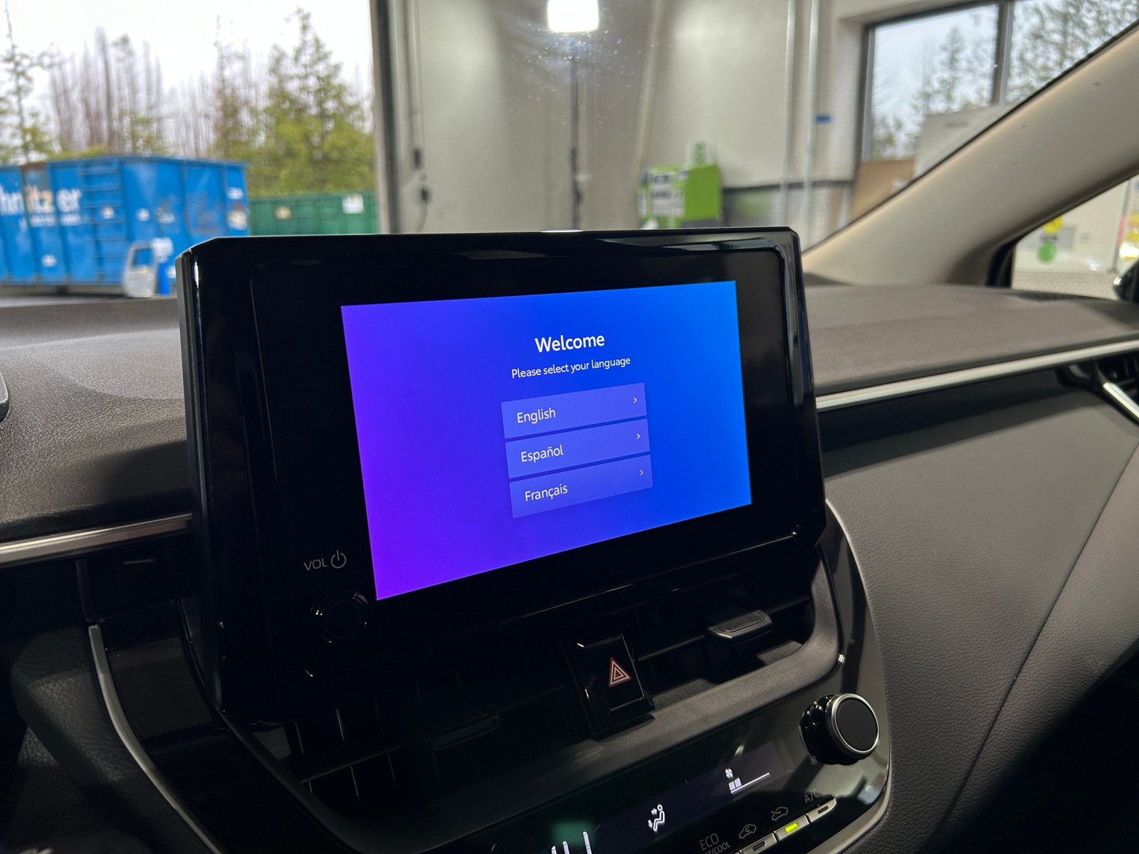 Thumbnail: 2025 Toyota Corolla - 4