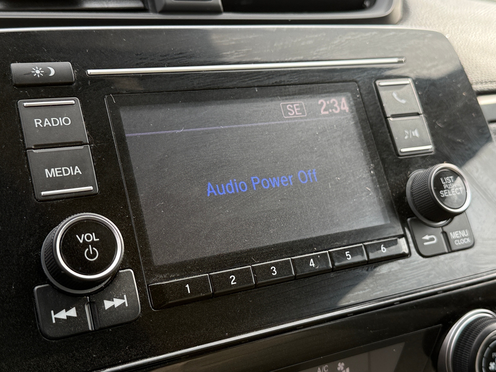 Thumbnail: 2017 Honda CR-V - 4