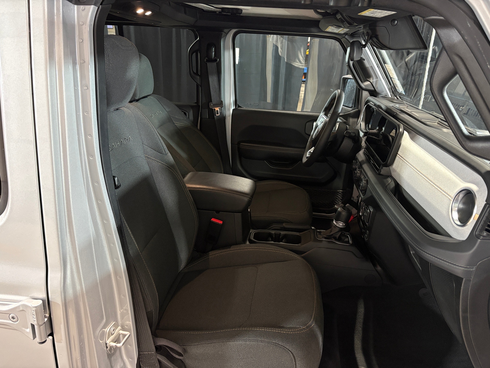 Thumbnail: 2024 Jeep Wrangler - 2