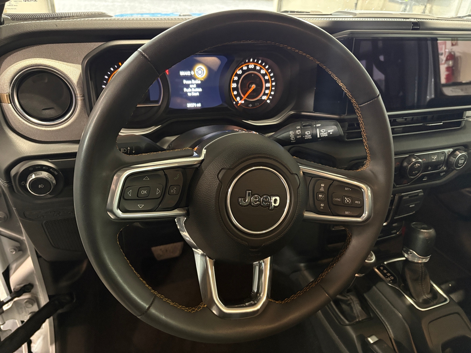 Thumbnail: 2024 Jeep Wrangler - 5