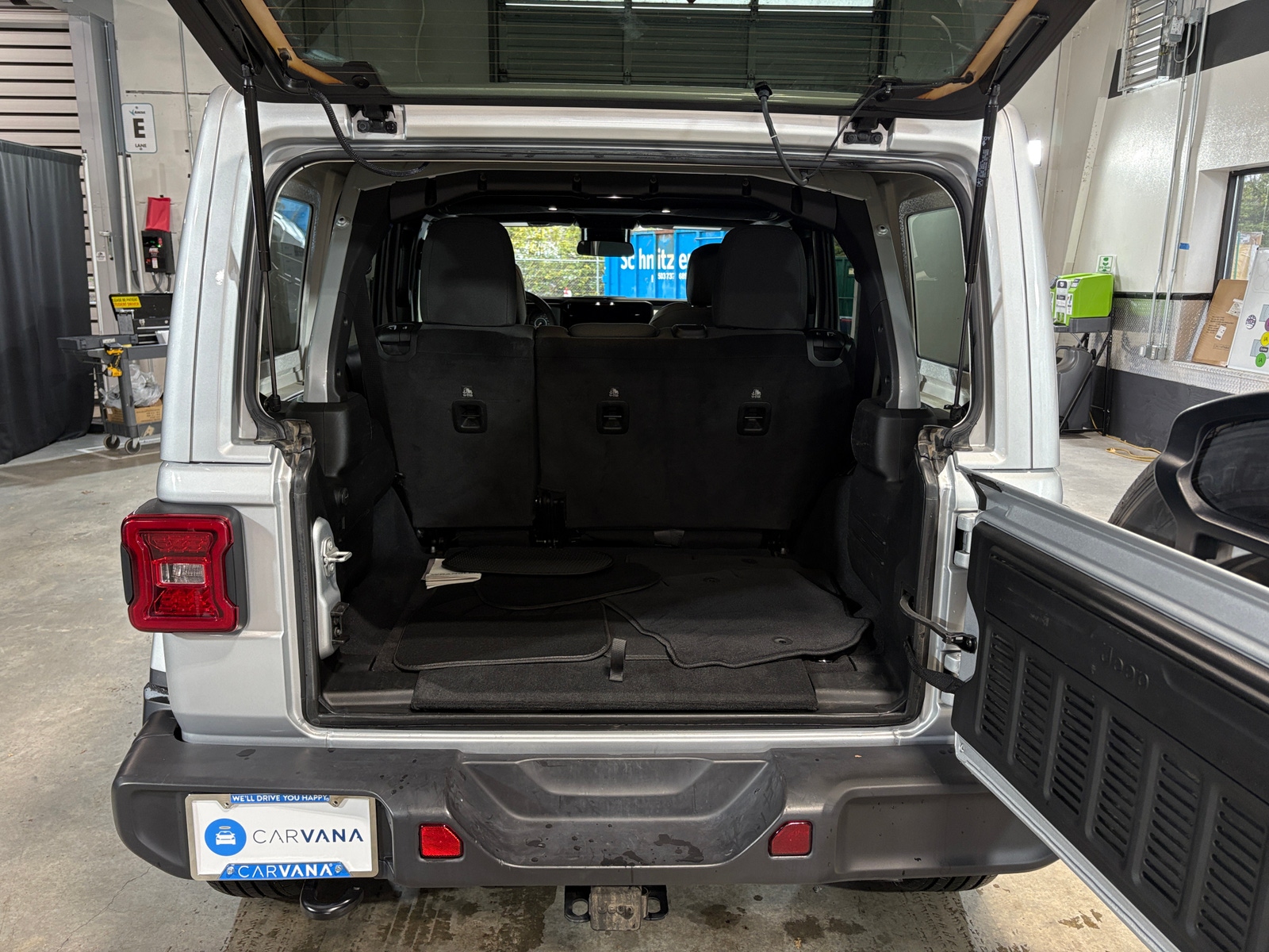 Thumbnail: 2024 Jeep Wrangler - 7