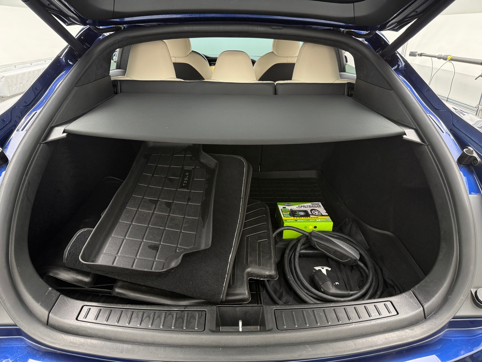 Thumbnail: 2020 Tesla Model S - 6