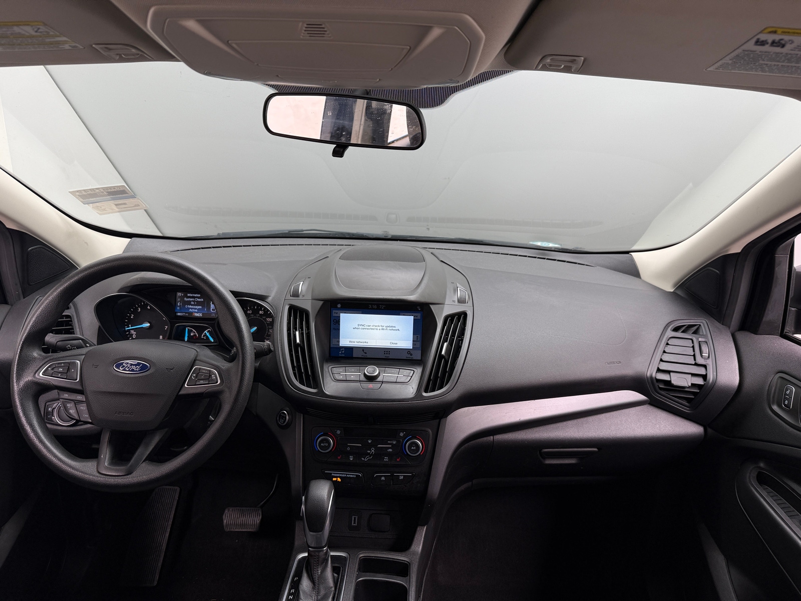 Thumbnail: 2019 Ford Escape - 3