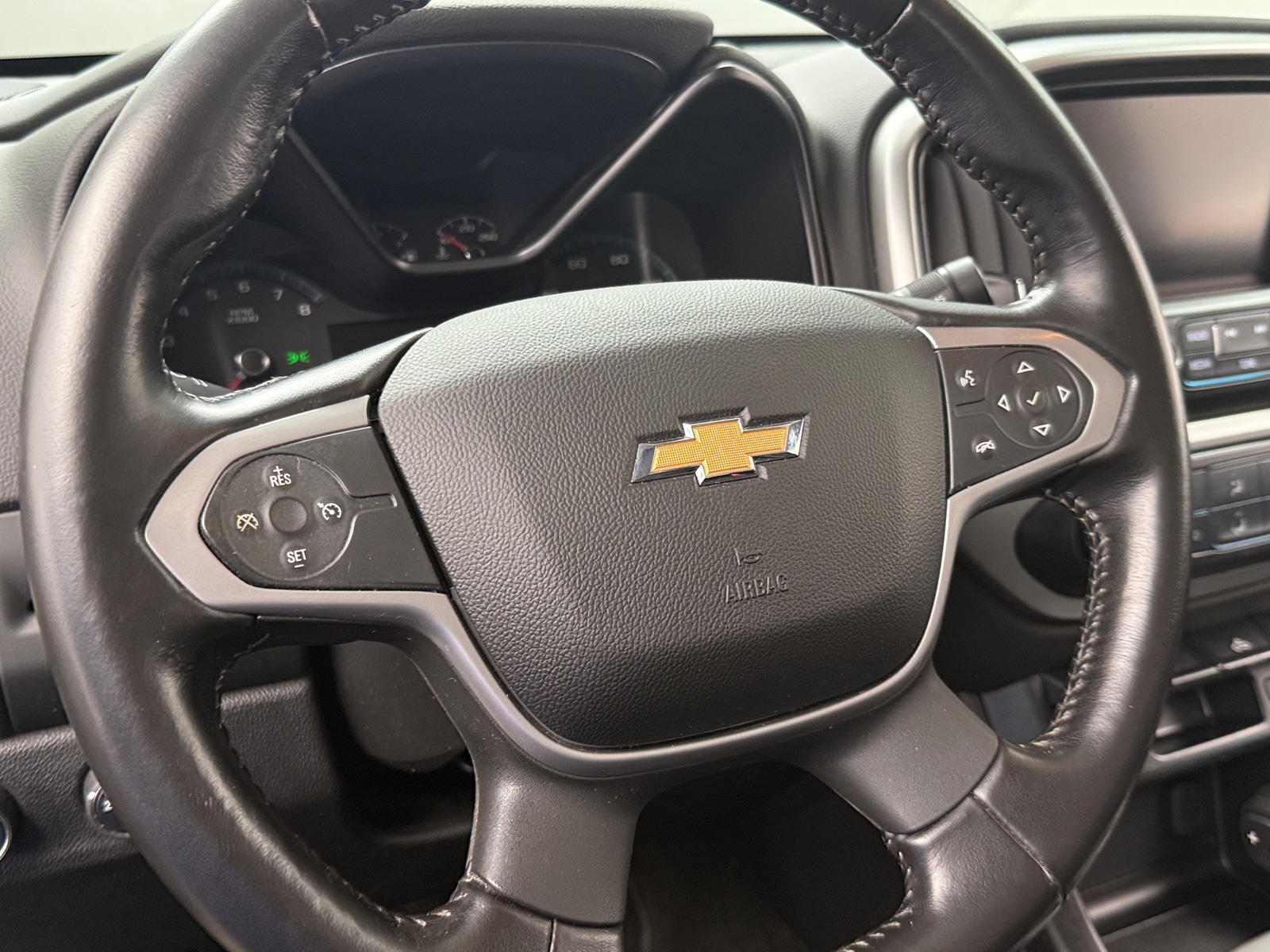 Thumbnail: 2018 Chevrolet Colorado - 5